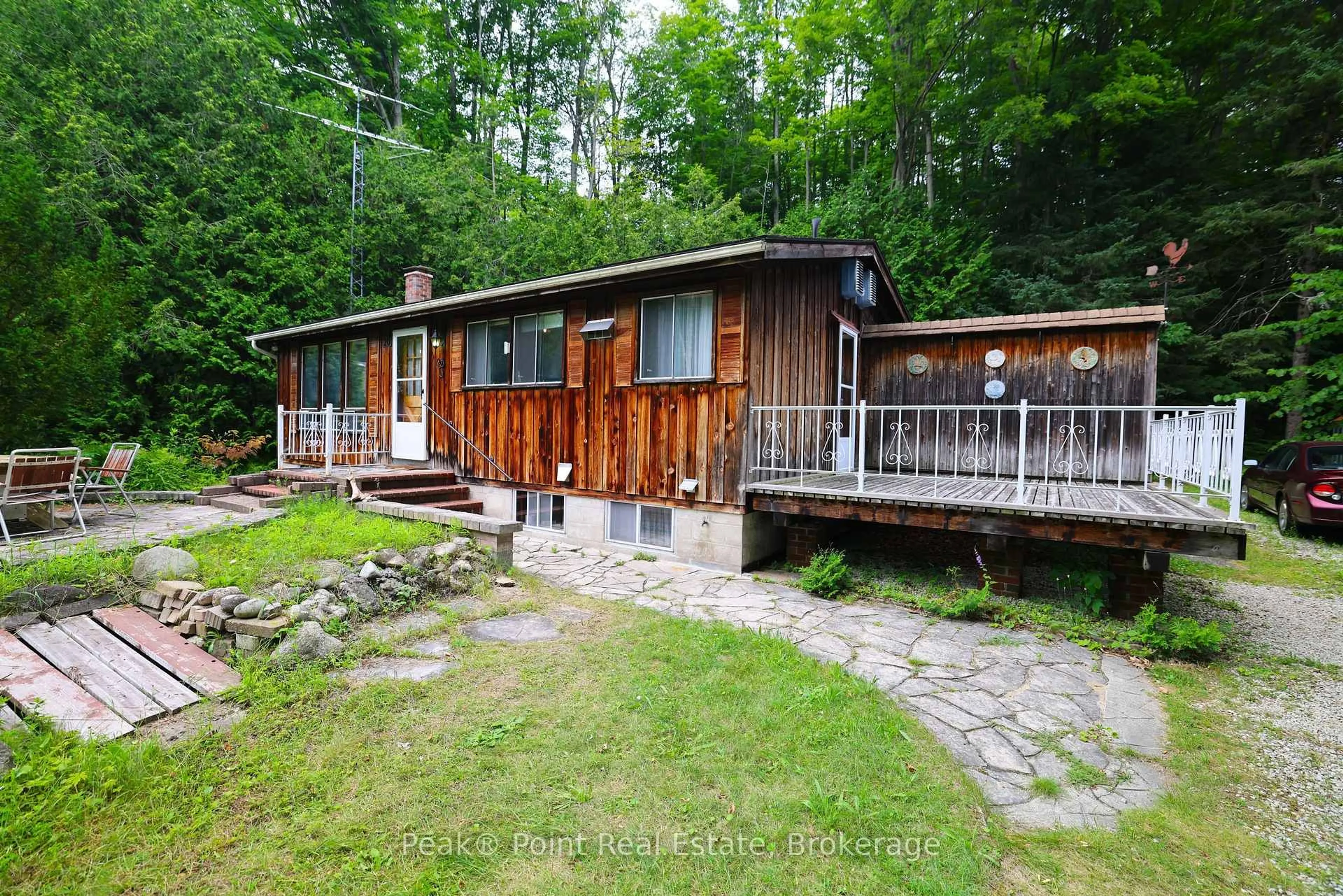 Patio, unknown for 20 RIVERSIDE Pl, South Bruce Peninsula Ontario N0H 2G0