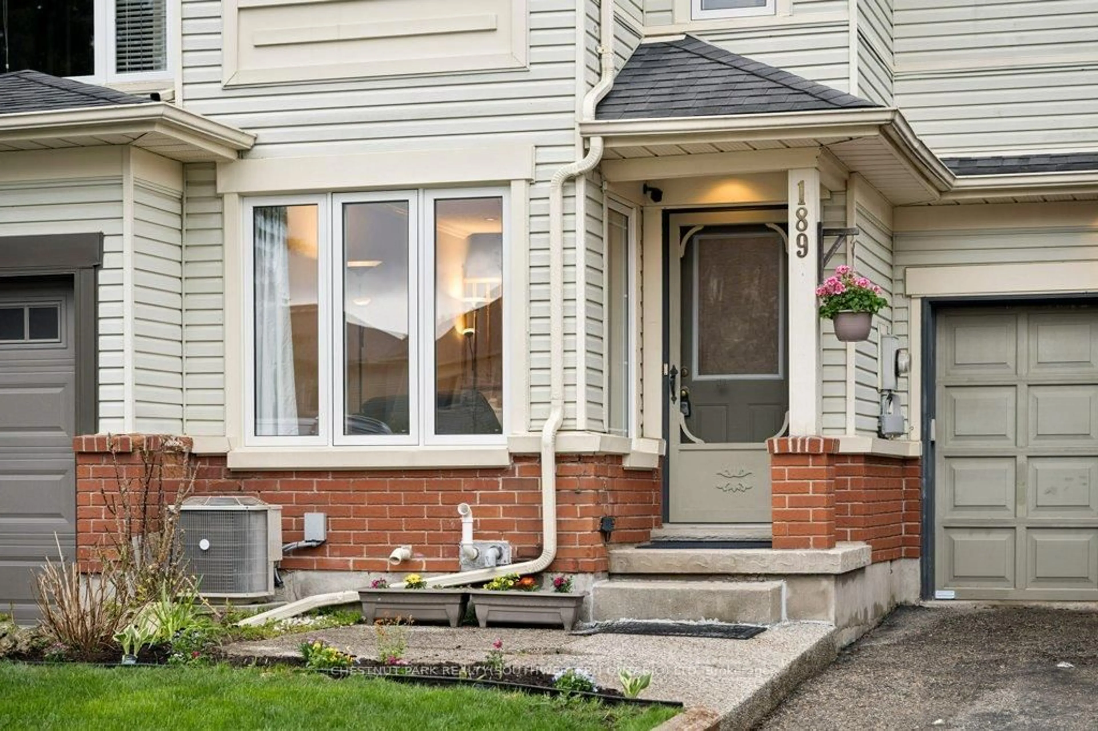 Unknown for 189 Shadow Wood Crt, Waterloo Ontario N2K 3W4
