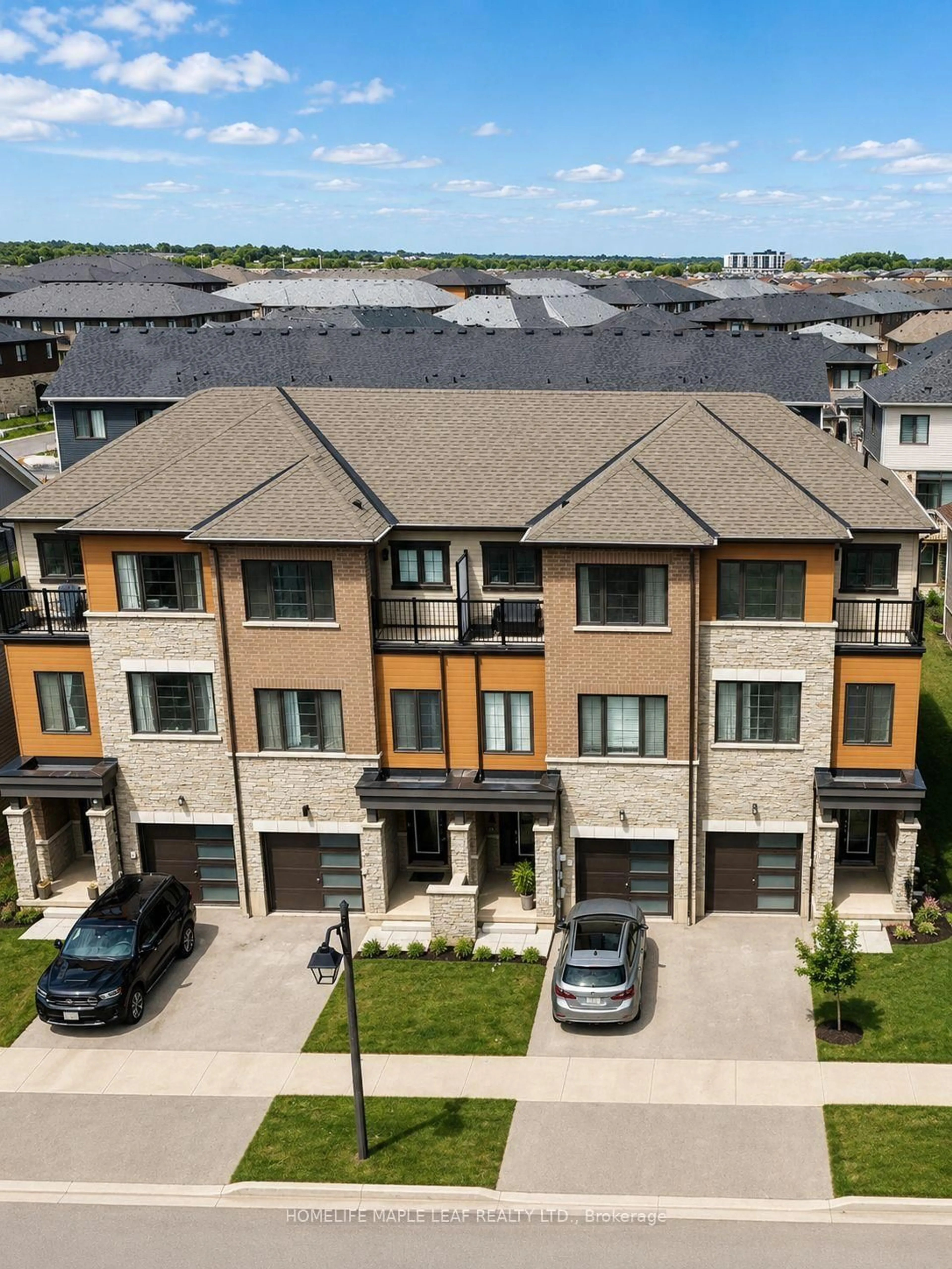 A pic from outside/outdoor area/front of a property/back of a property/a pic from drone, unknown for 249 Gillespie Dr, Brantford Ontario N3T 0W2