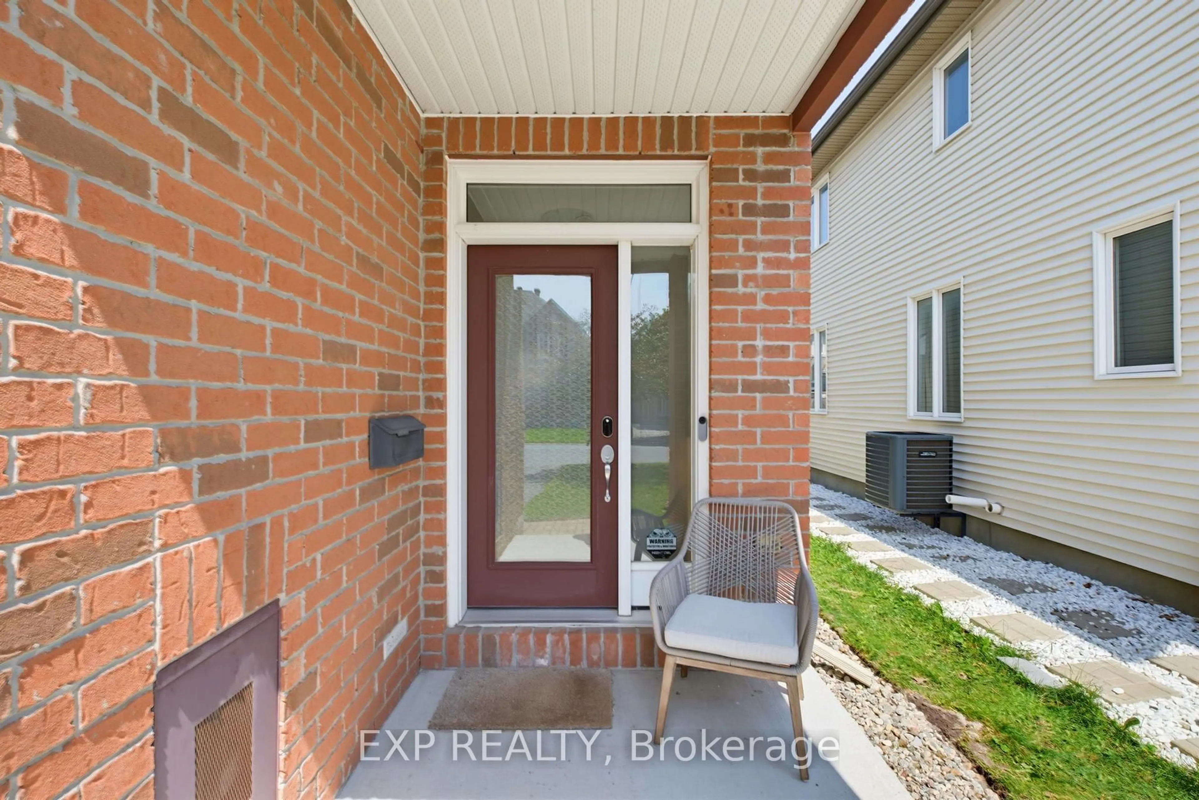 Unknown for 176 Manorwood Cres, Ottawa Ontario K1T 3T8