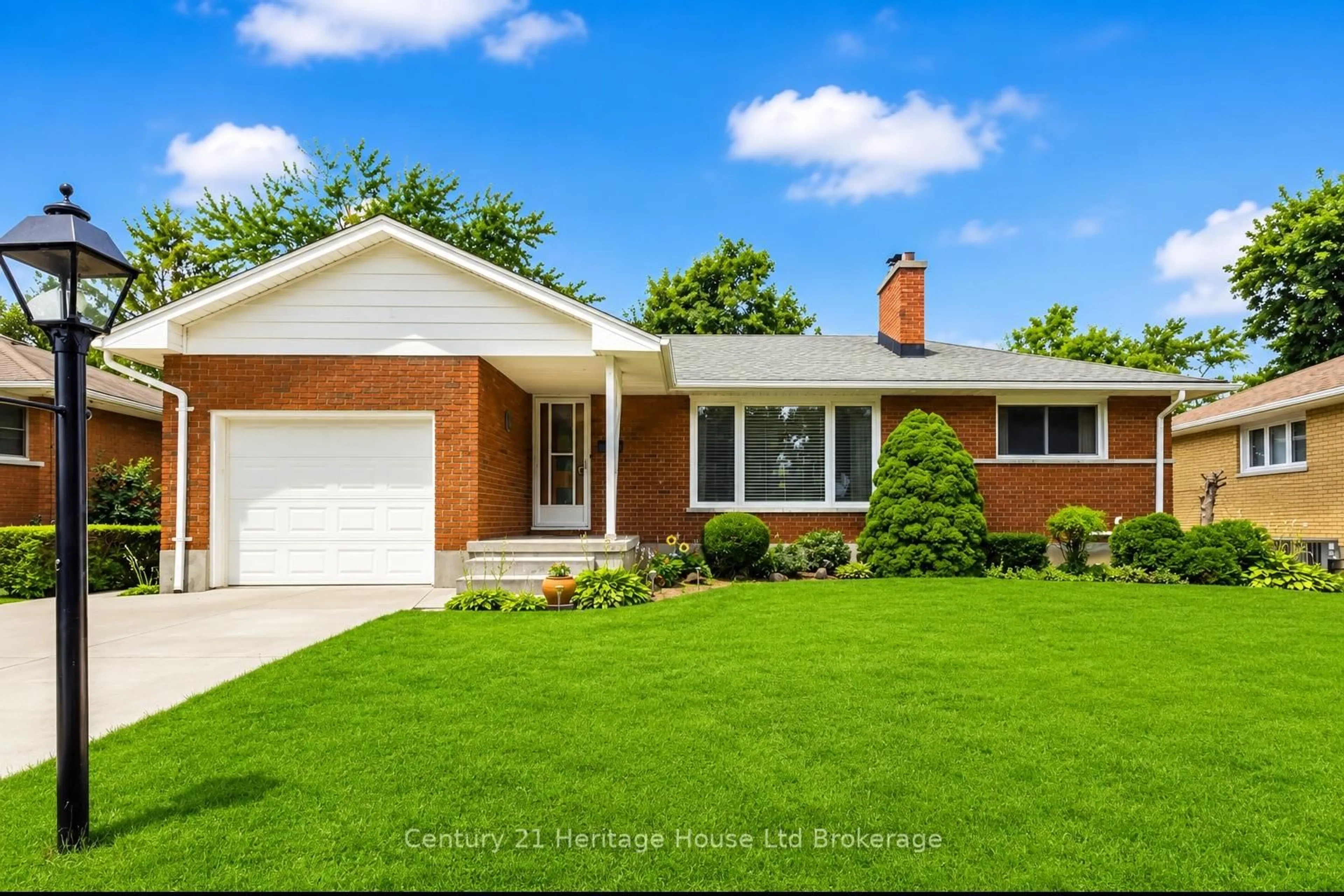Home with brick exterior material, street for 26 Deveron Cres, London South Ontario N5Z 4B1