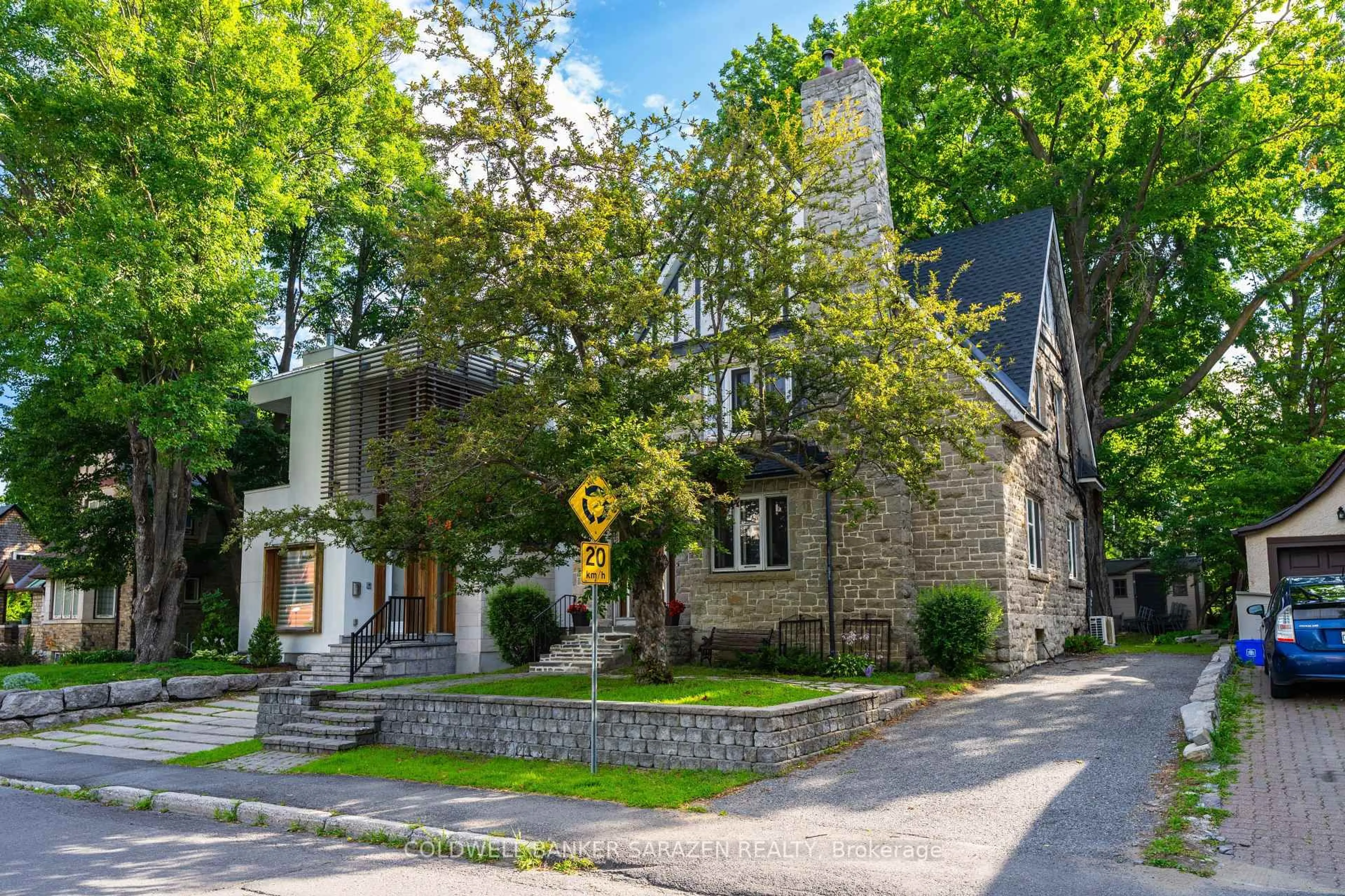 Home with brick exterior material, street for 211 B Melrose Ave, Ottawa Ontario K1Y 1V3