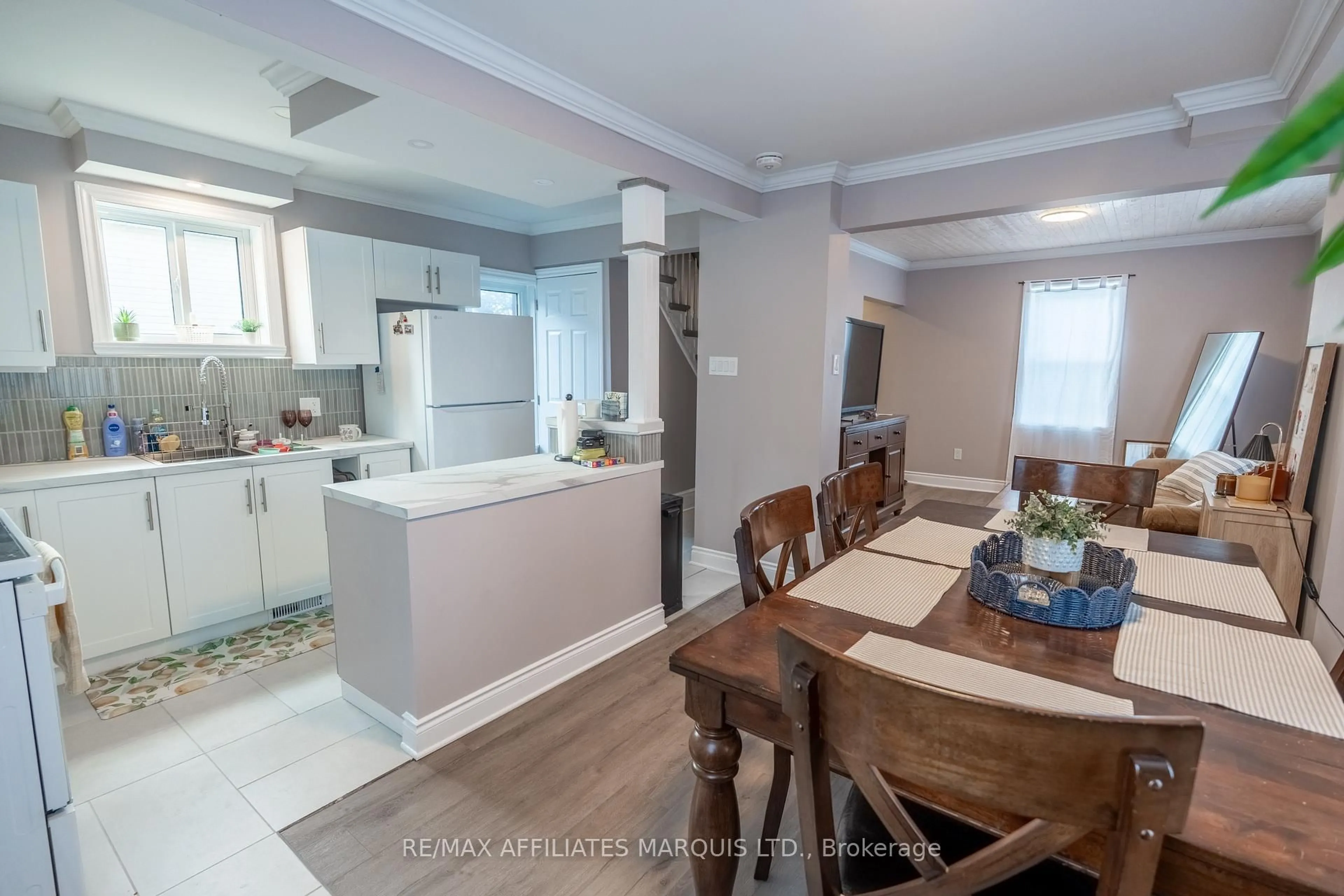 Open concept kitchen, ceramic/tile floor for 2 Whitehead Ave, Cornwall Ontario K6J 1B1