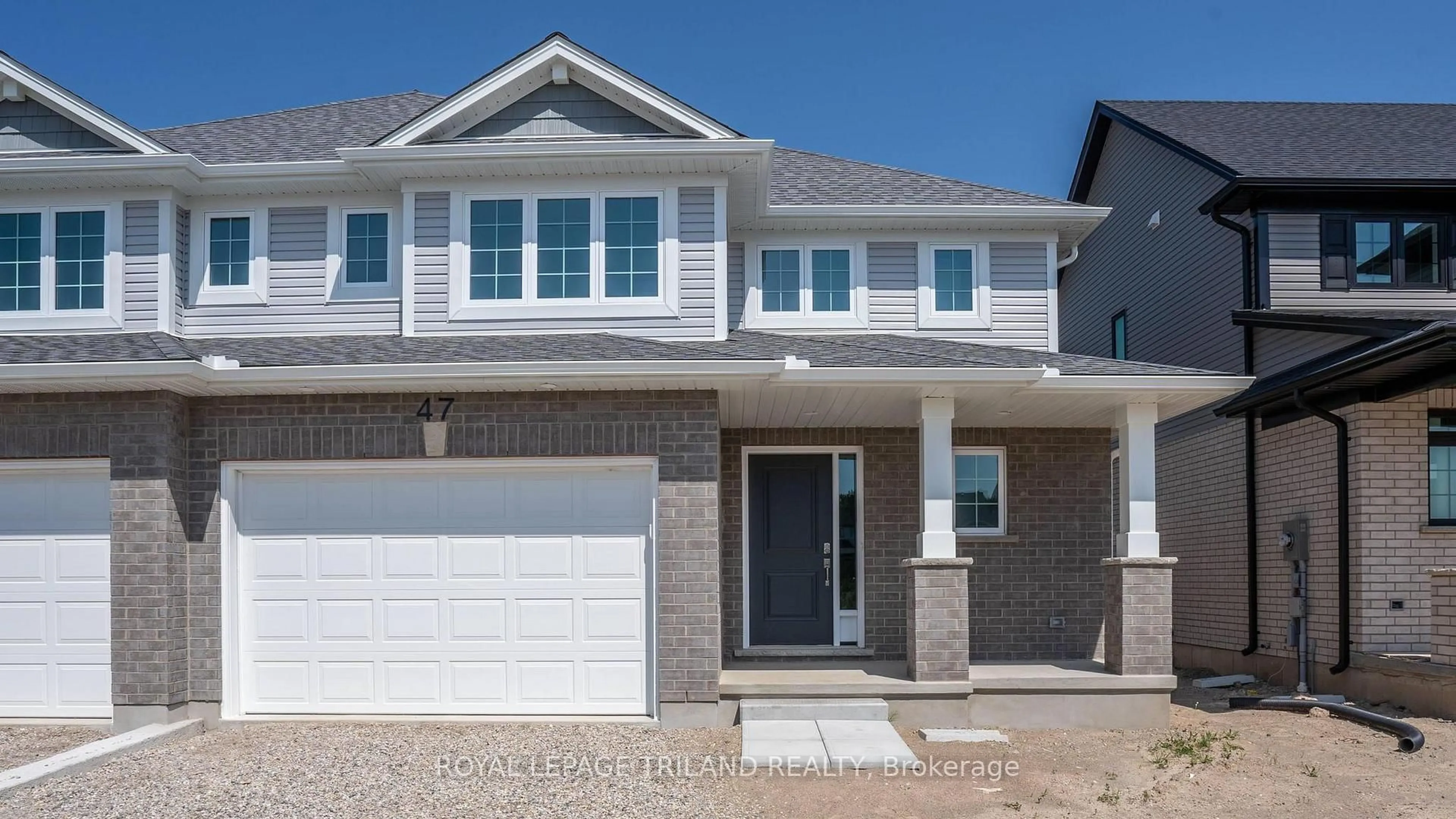 Home with vinyl exterior material, street for 47 HARROW Lane, St. Thomas Ontario N5R 0P3