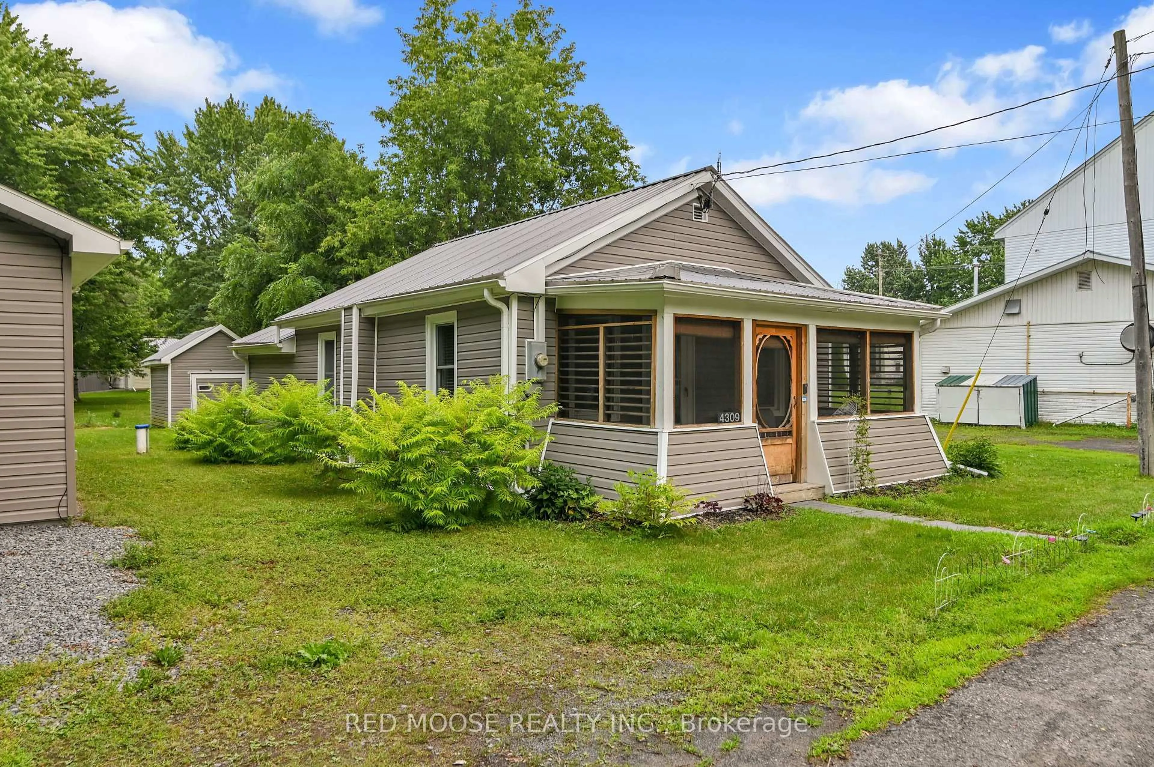 Home with vinyl exterior material, street for 4309 Locke Lane, South Dundas Ontario K0C 2H0