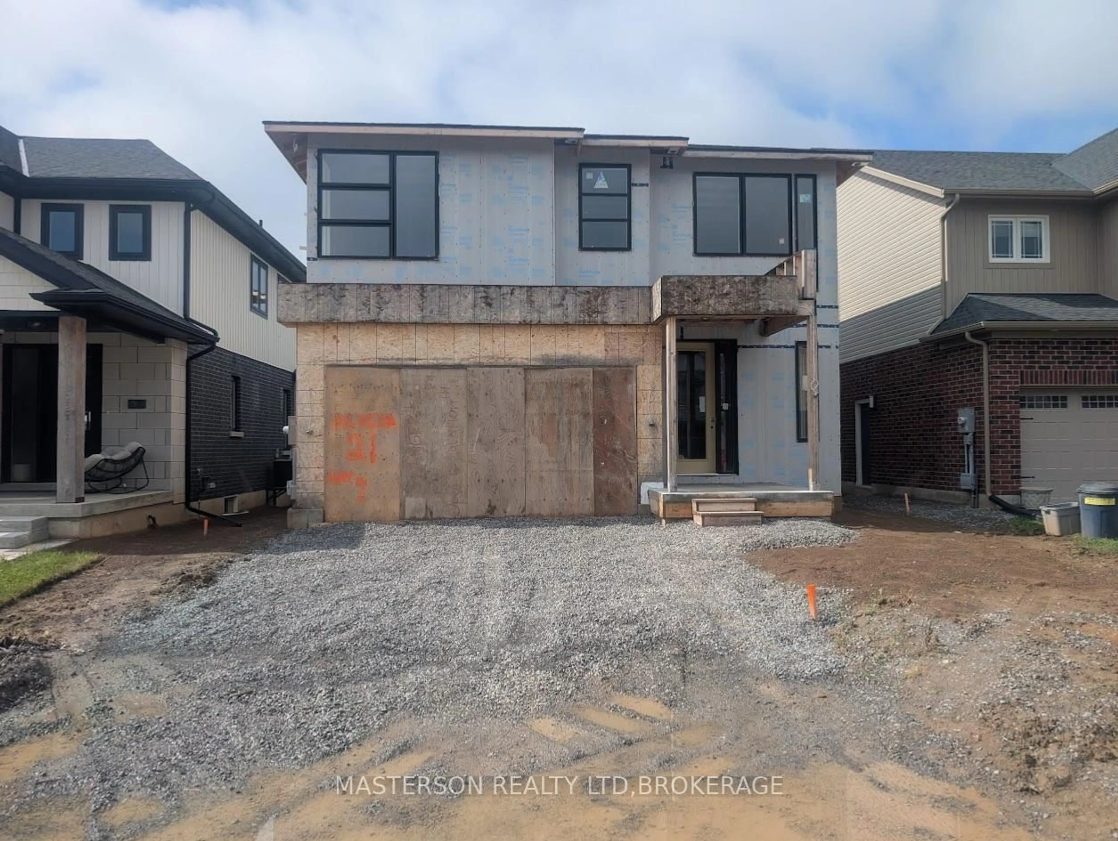 Home with brick exterior material, street for 21 Alicia Cres, Thorold Ontario L2V 0M1