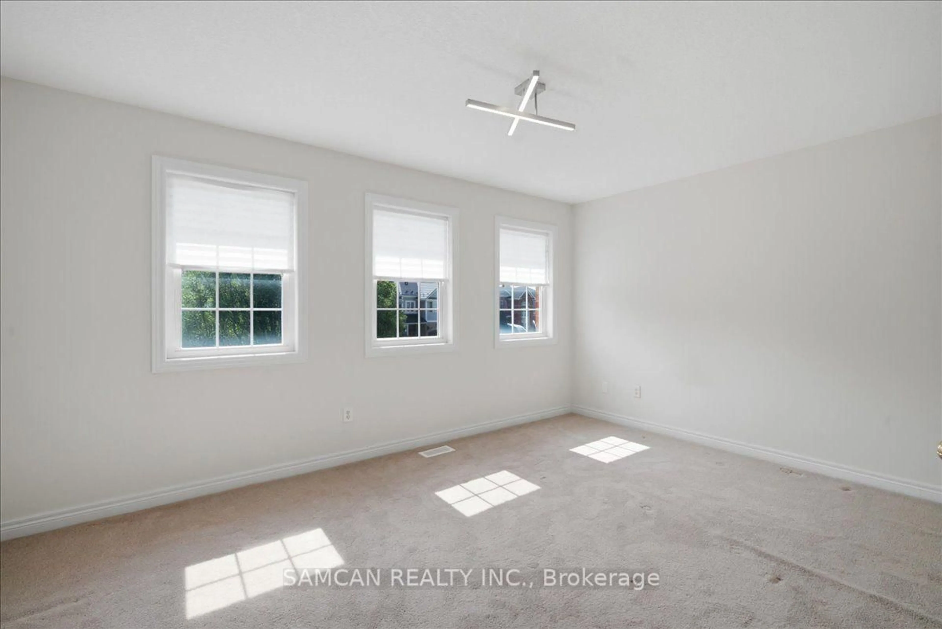A pic of a room for 58 Hunter Way, Brantford Ontario N3T 6S6