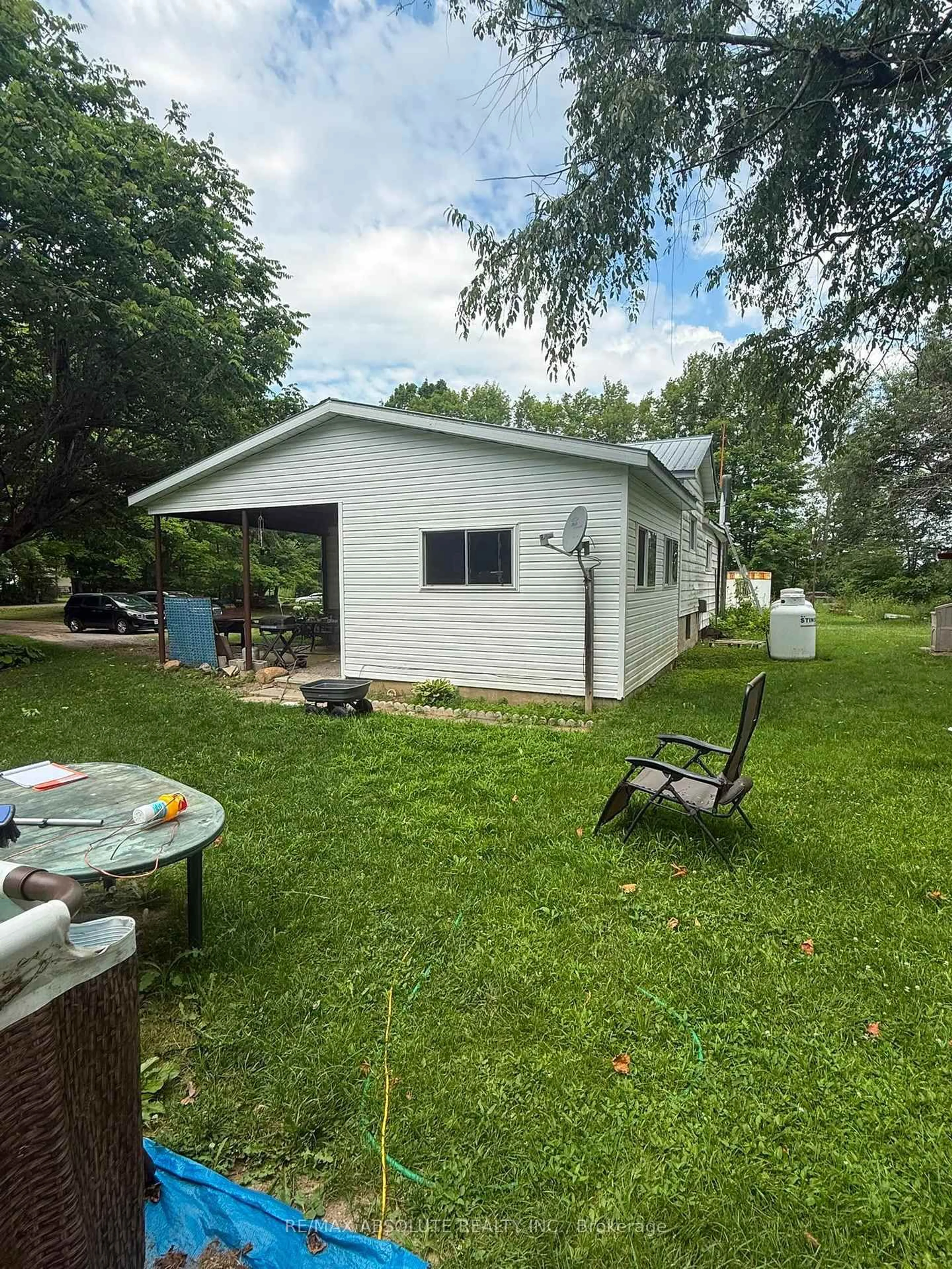 Shed for 1212 Foy Rd, Renfrew Ontario K7V 3Z5
