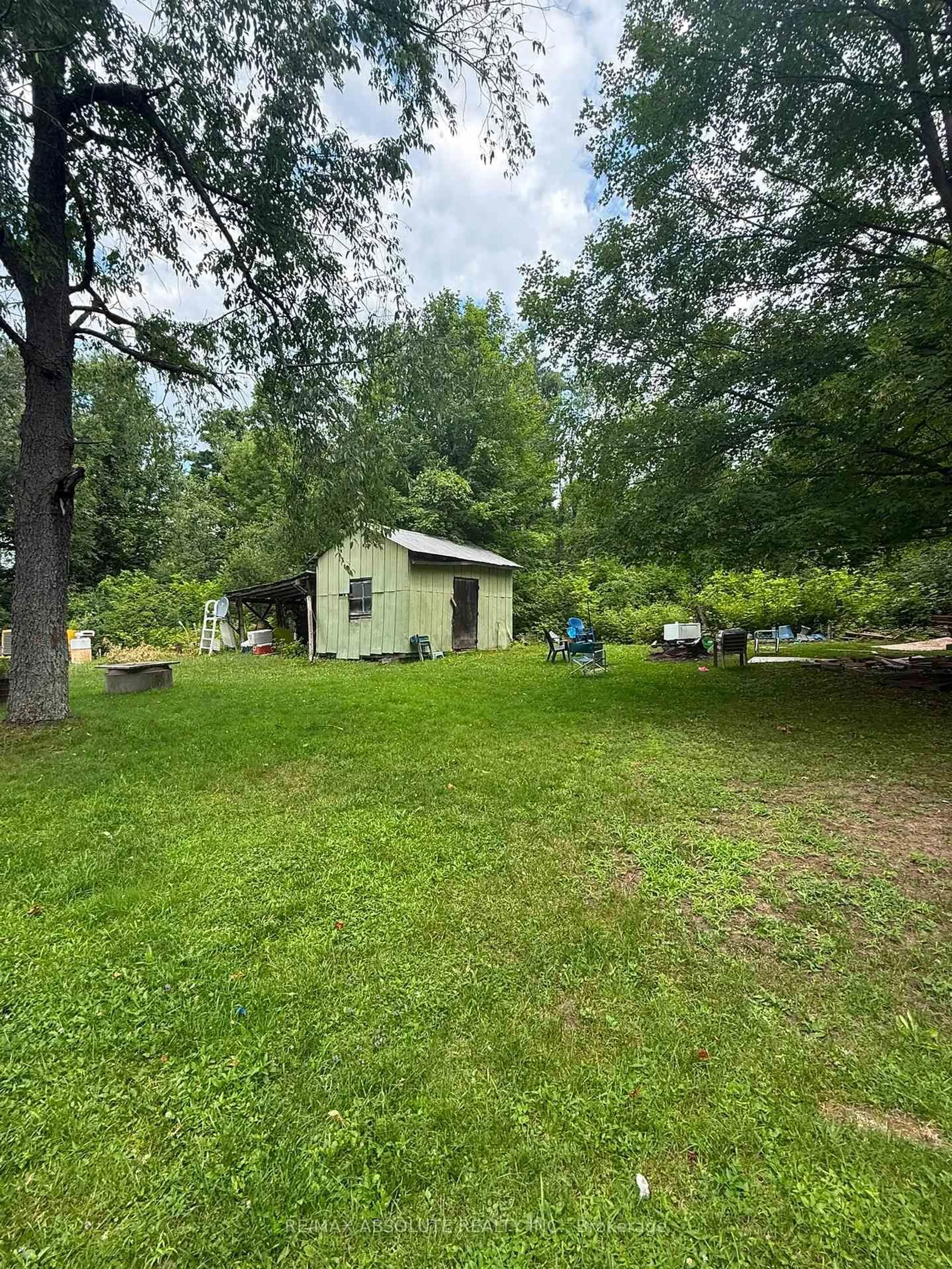 A pic from outside/outdoor area/front of a property/back of a property/a pic from drone, unknown for 1212 Foy Rd, Renfrew Ontario K7V 3Z5