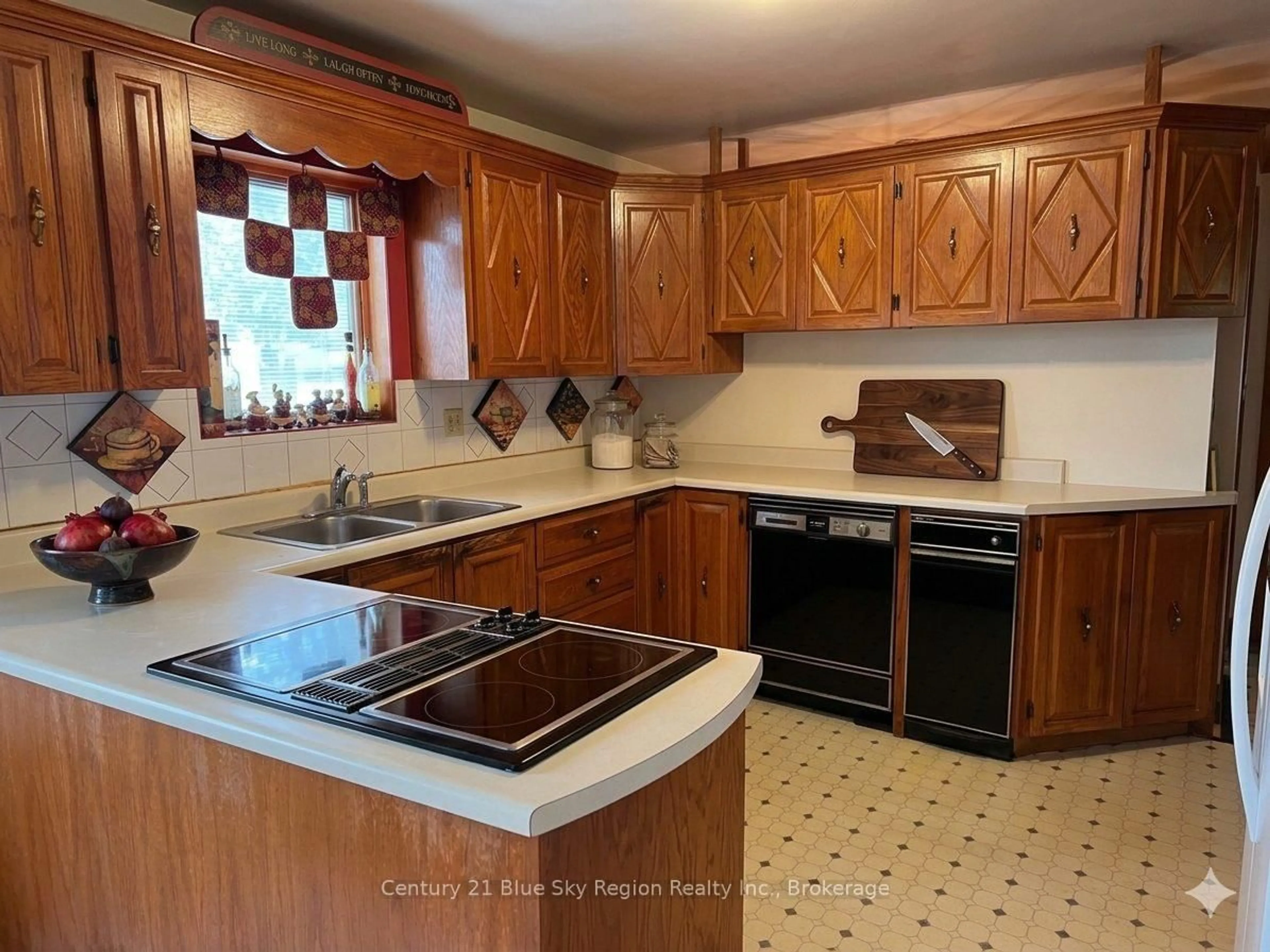 Standard kitchen, unknown for 72 Arbour Rd, West Nipissing Ontario P0H 1R0