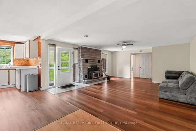 1651 REGIONAL RD 174 Highway, Ottawa 5