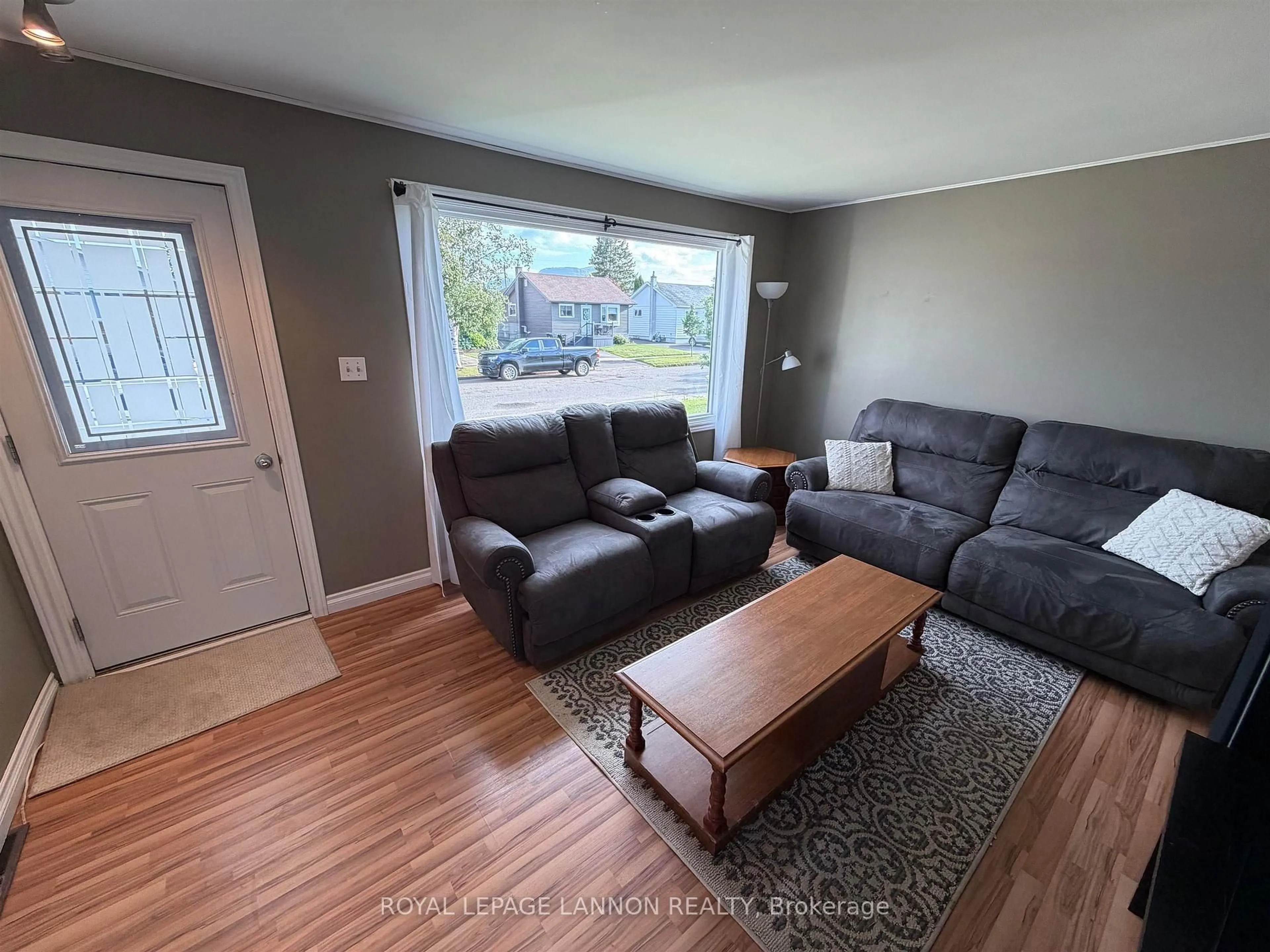 Living room with furniture, unknown for 441 Christina St, Thunder Bay Ontario P7E 4P3