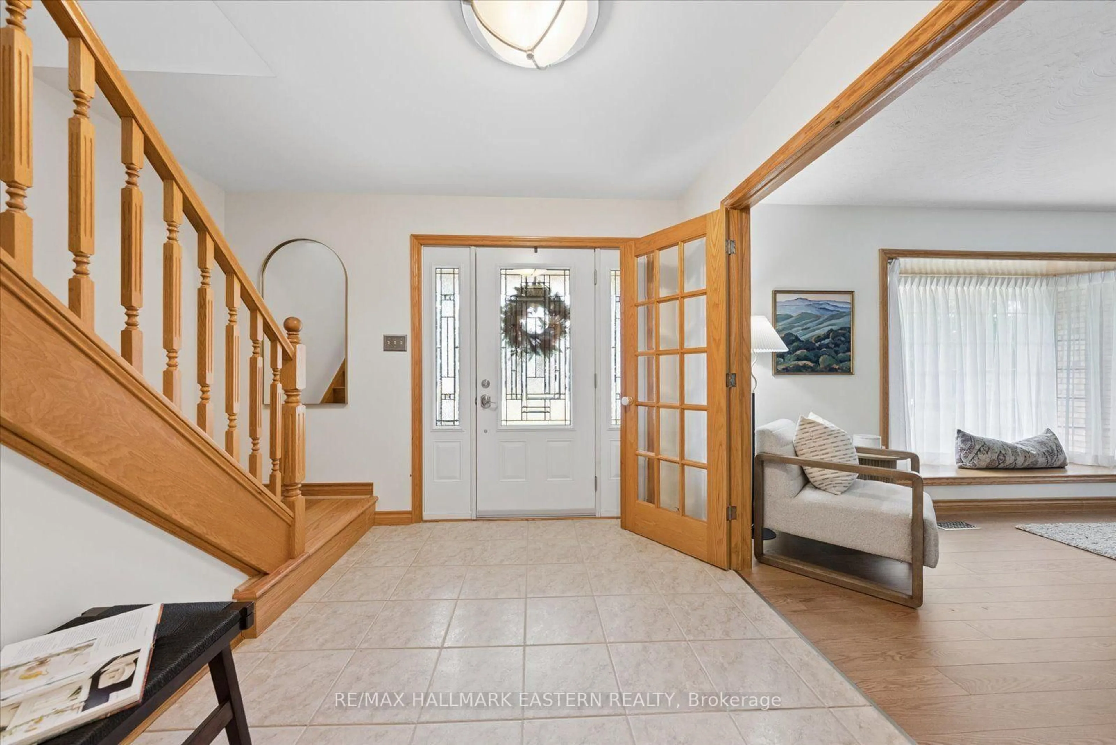 Indoor entryway for 29 Crystal Springs Dr, Otonabee-South Monaghan Ontario K9J 6Y3