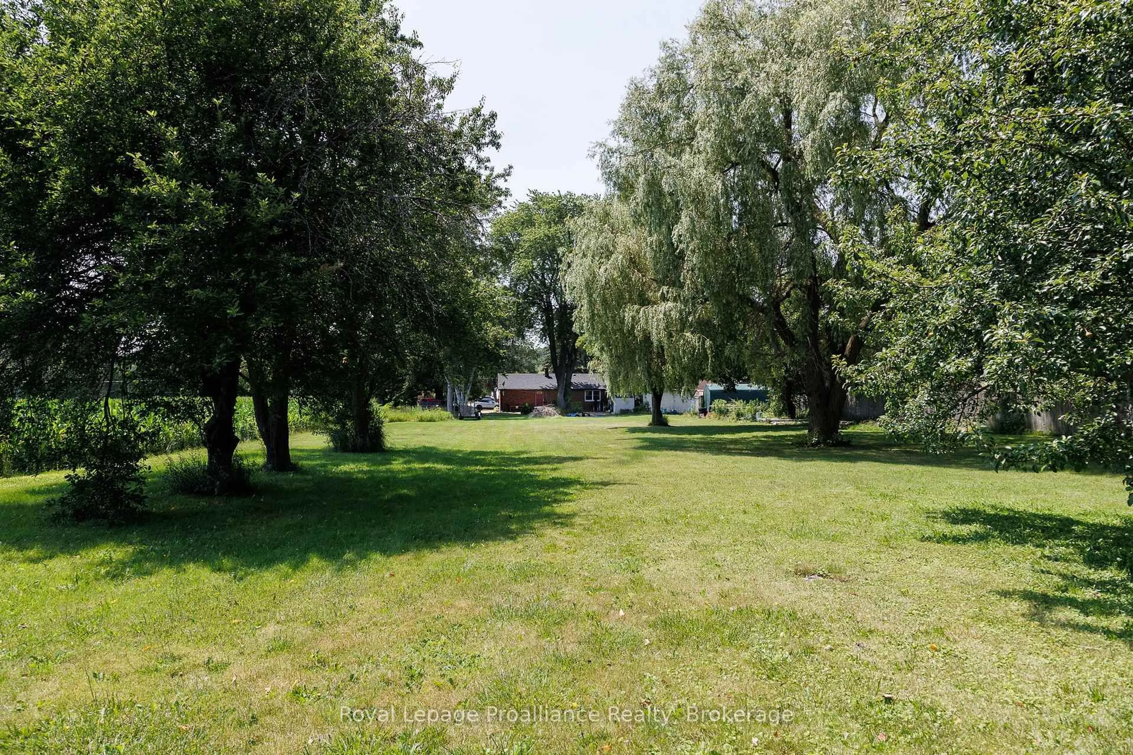 A pic from outside/outdoor area/front of a property/back of a property/a pic from drone, unknown for 2685 Highway 28, Port Hope Ontario L1A 3V6