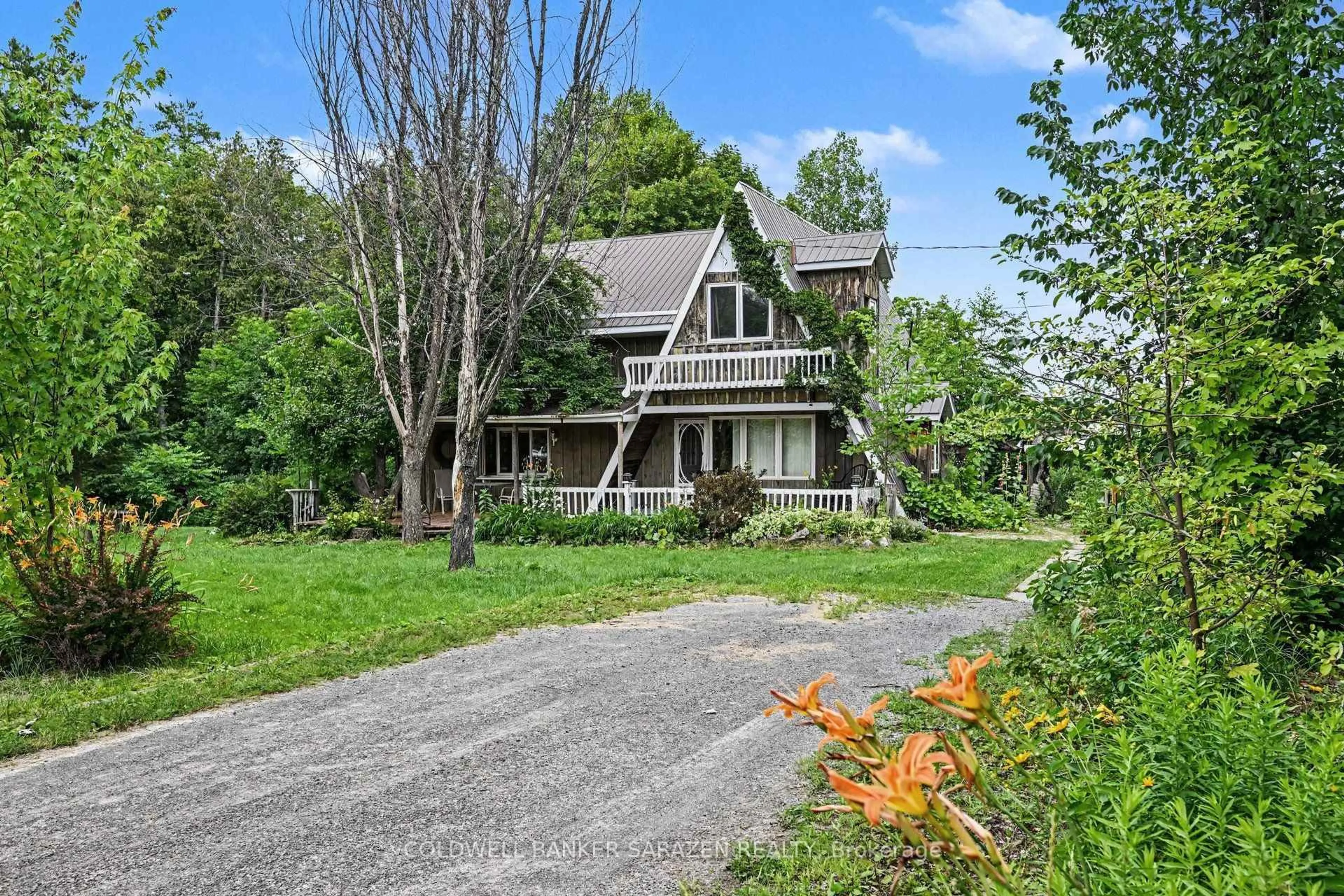 A pic from outside/outdoor area/front of a property/back of a property/a pic from drone, street for 56 Lochwinnoch Rd, Braeside Ontario K0A 1G0