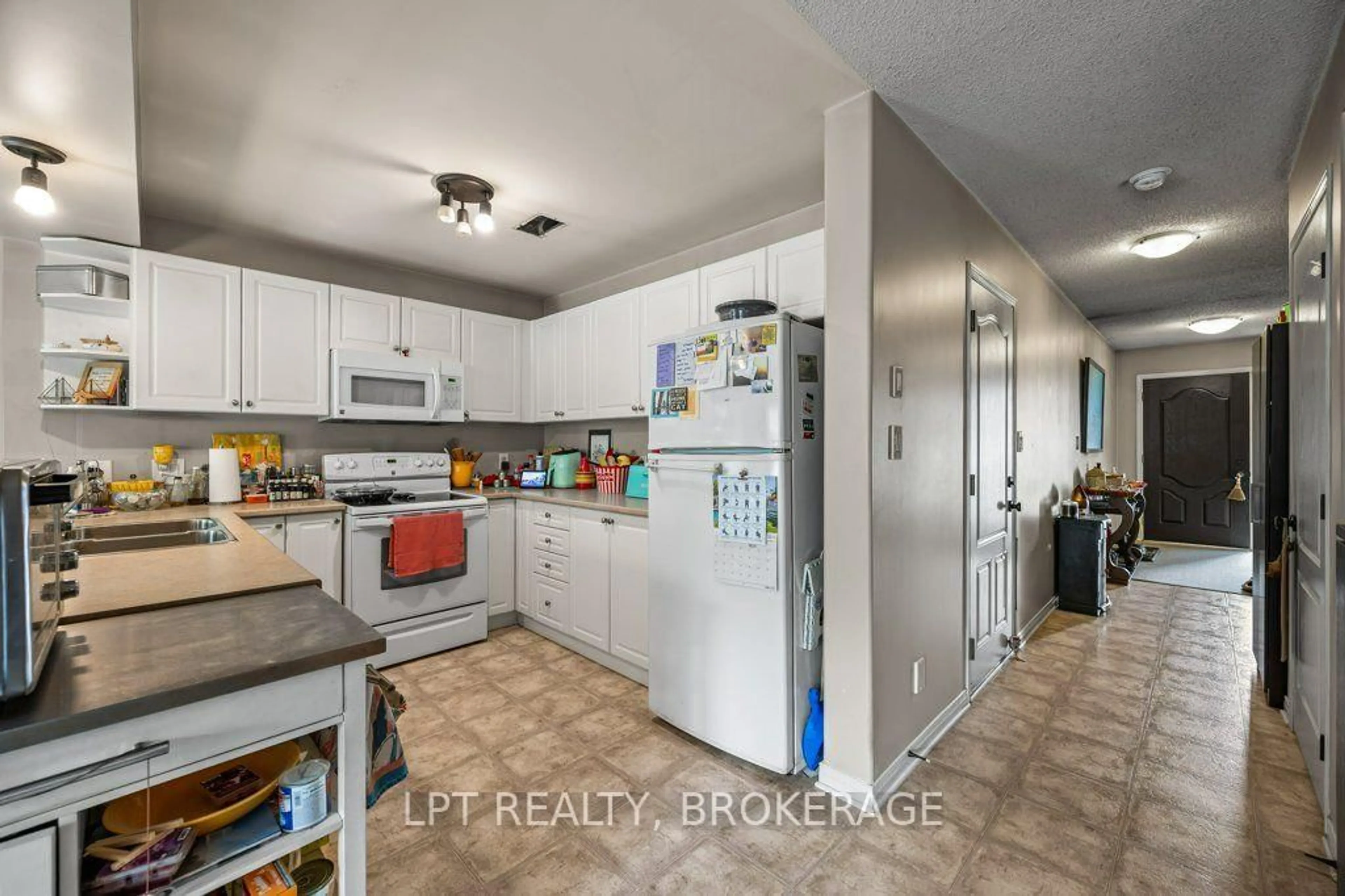 Unknown for 1559 Crimson Cres, Kingston Ontario K7P 0H4