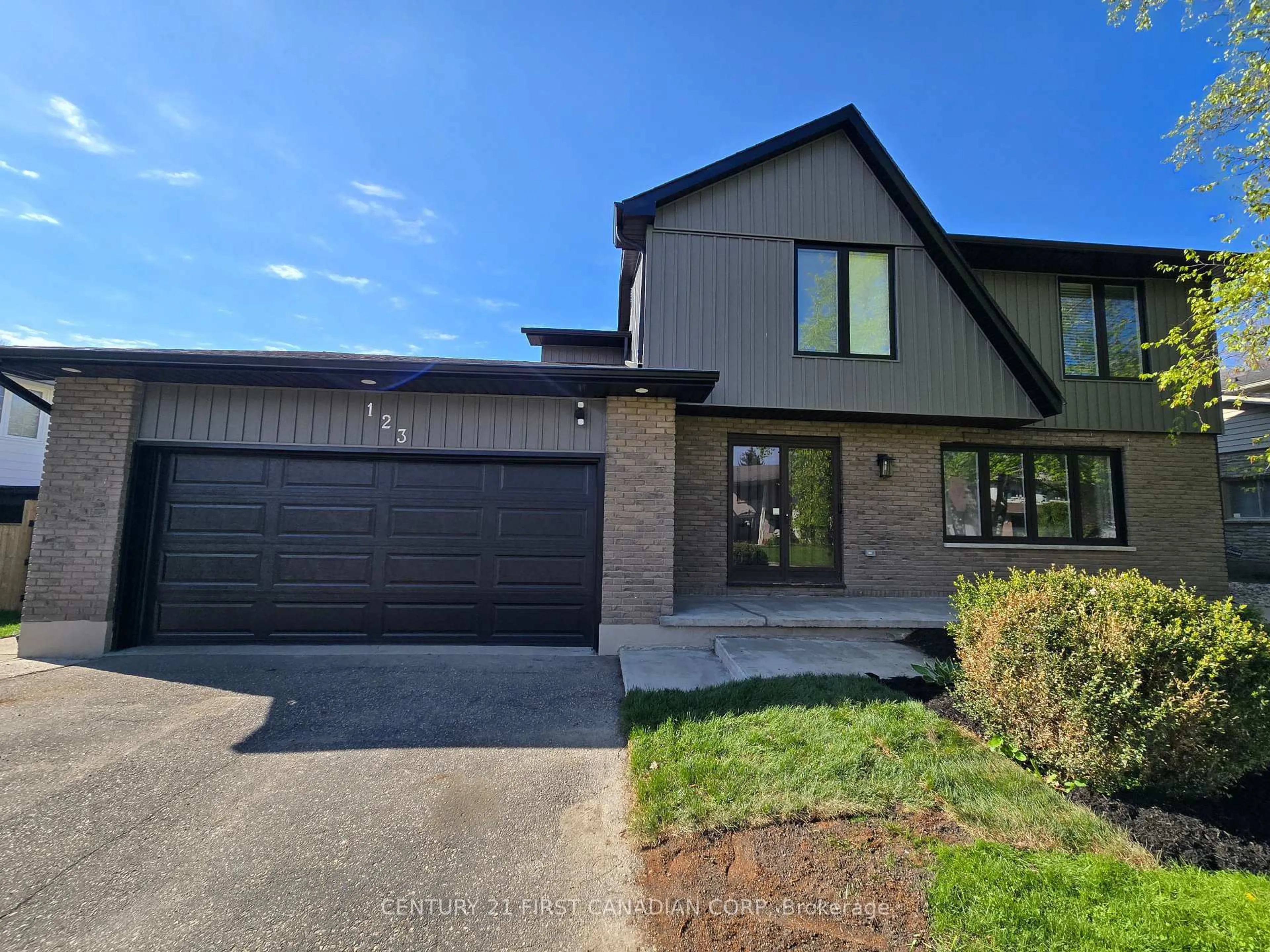Home with brick exterior material, street for 123 HILLSMOUNT Cres, London South Ontario N6K 1V6