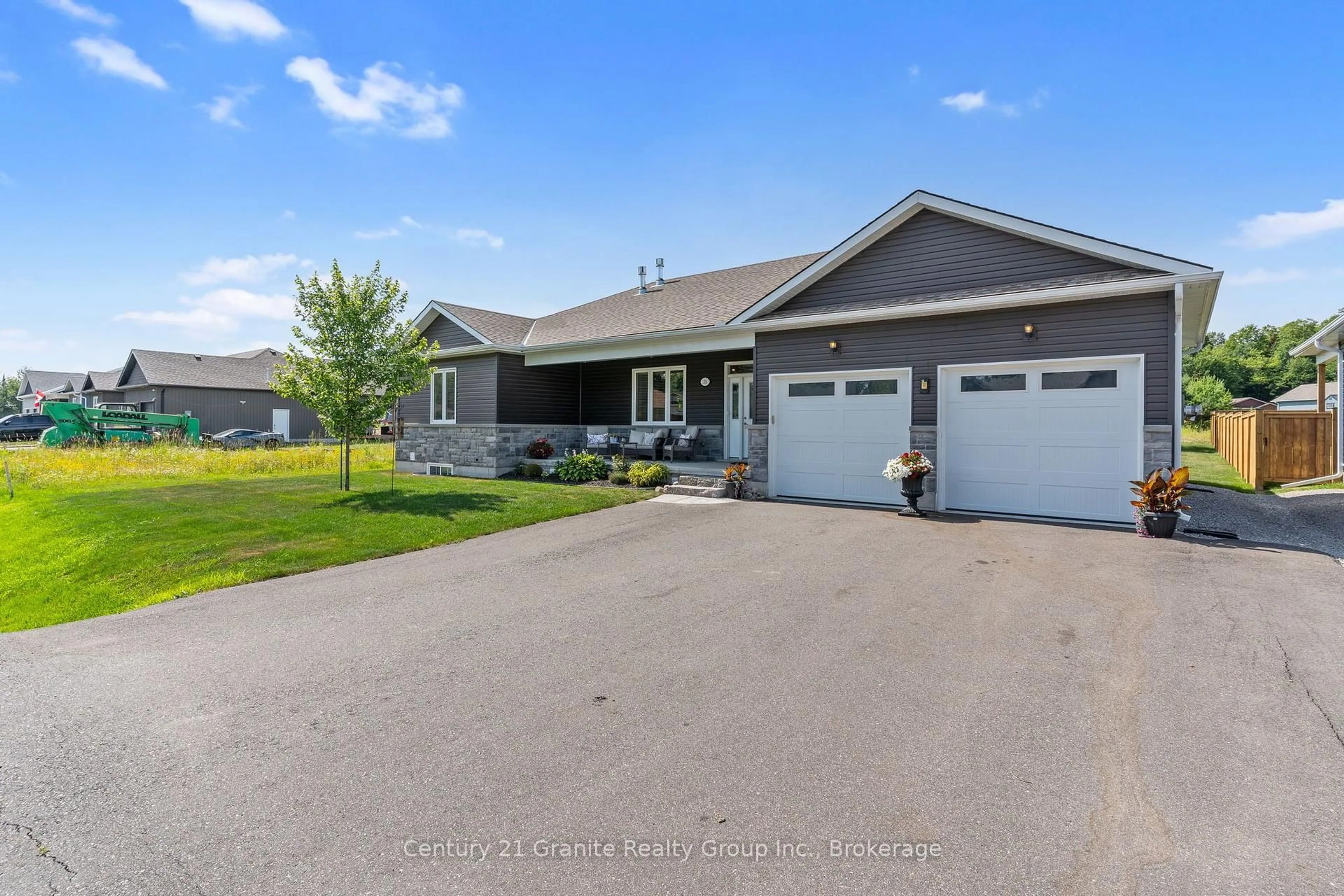 Home with vinyl exterior material, street for 39 Windover Dr, Minden Hills Ontario K0M 2K0