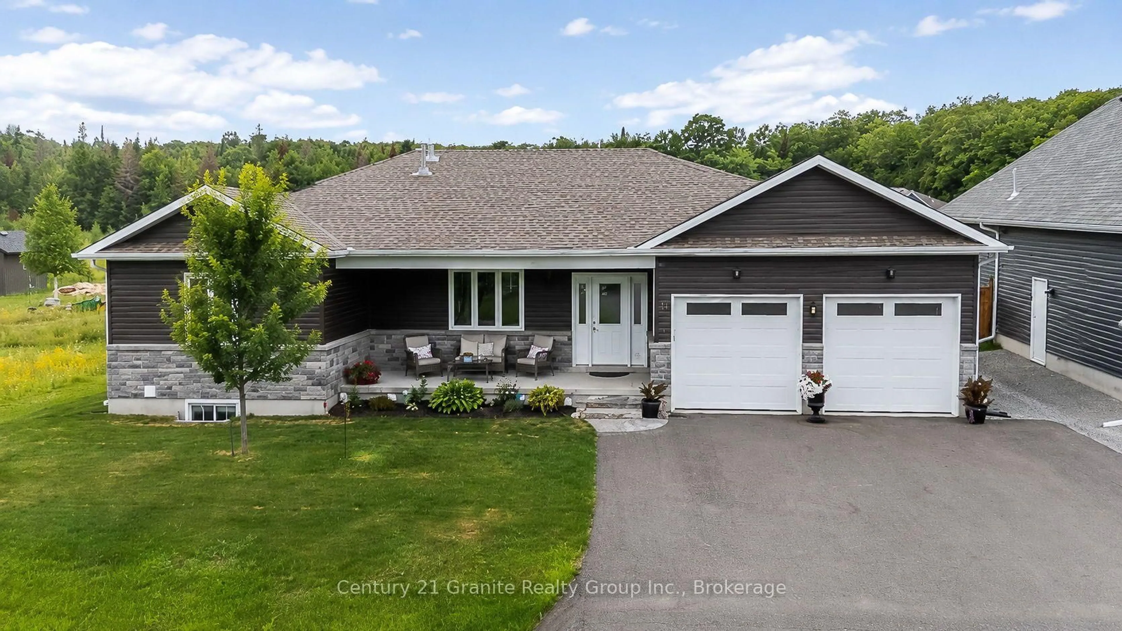 Home with vinyl exterior material, street for 39 Windover Dr, Minden Hills Ontario K0M 2K0