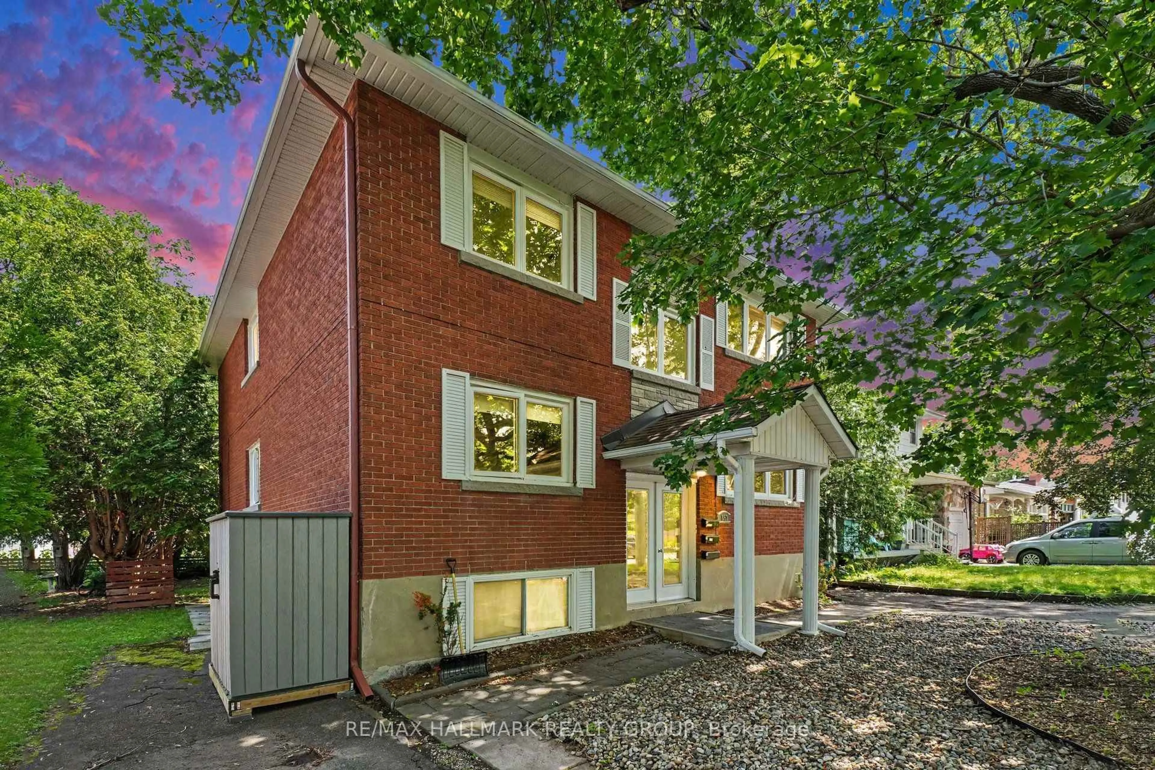 Home with brick exterior material, street for 657 Golden Ave, Ottawa Ontario K2A 2G3