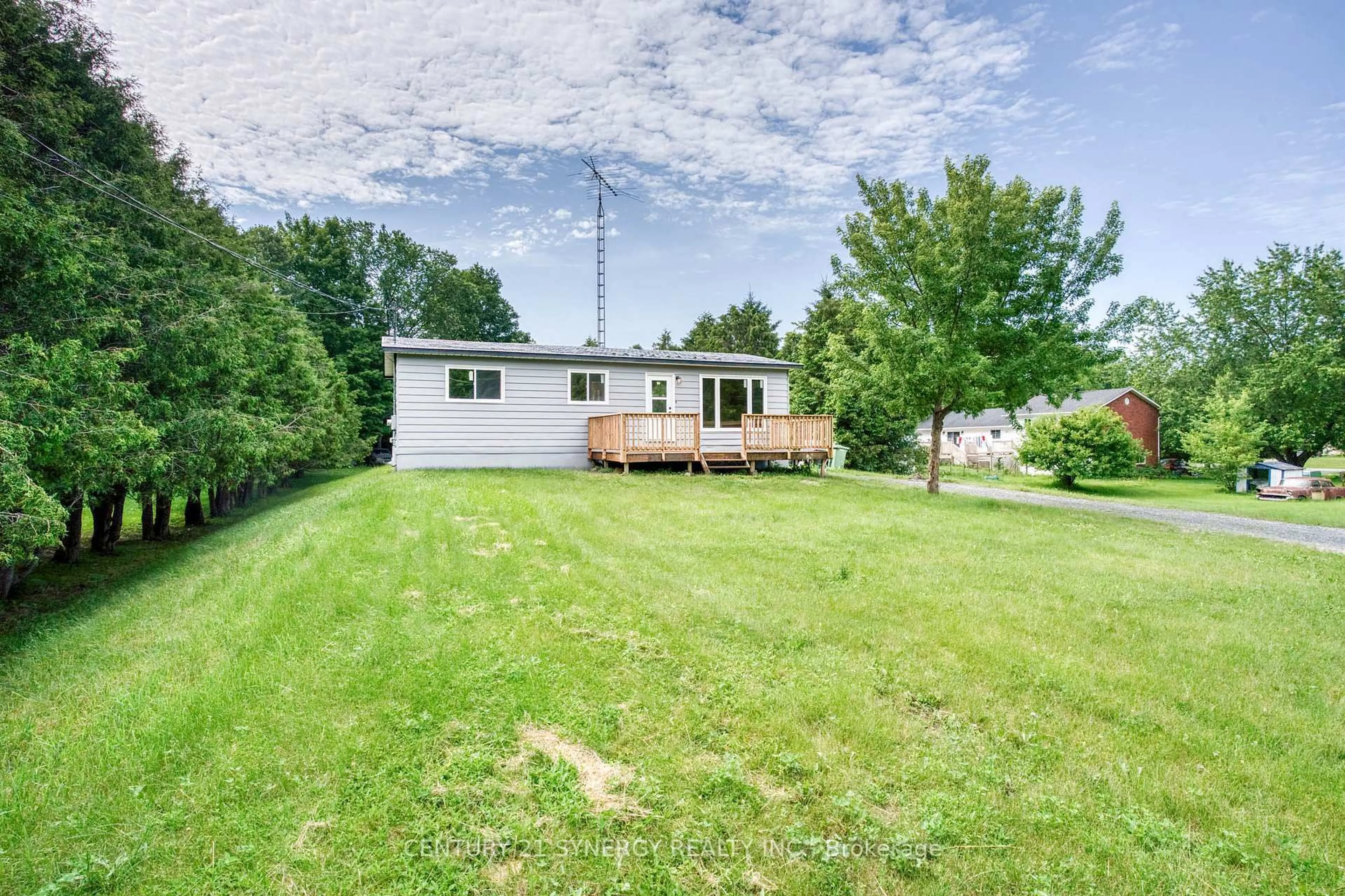 A pic from outside/outdoor area/front of a property/back of a property/a pic from drone, unknown for 146 Affleck Cres, Lanark Ontario K0G 1K0