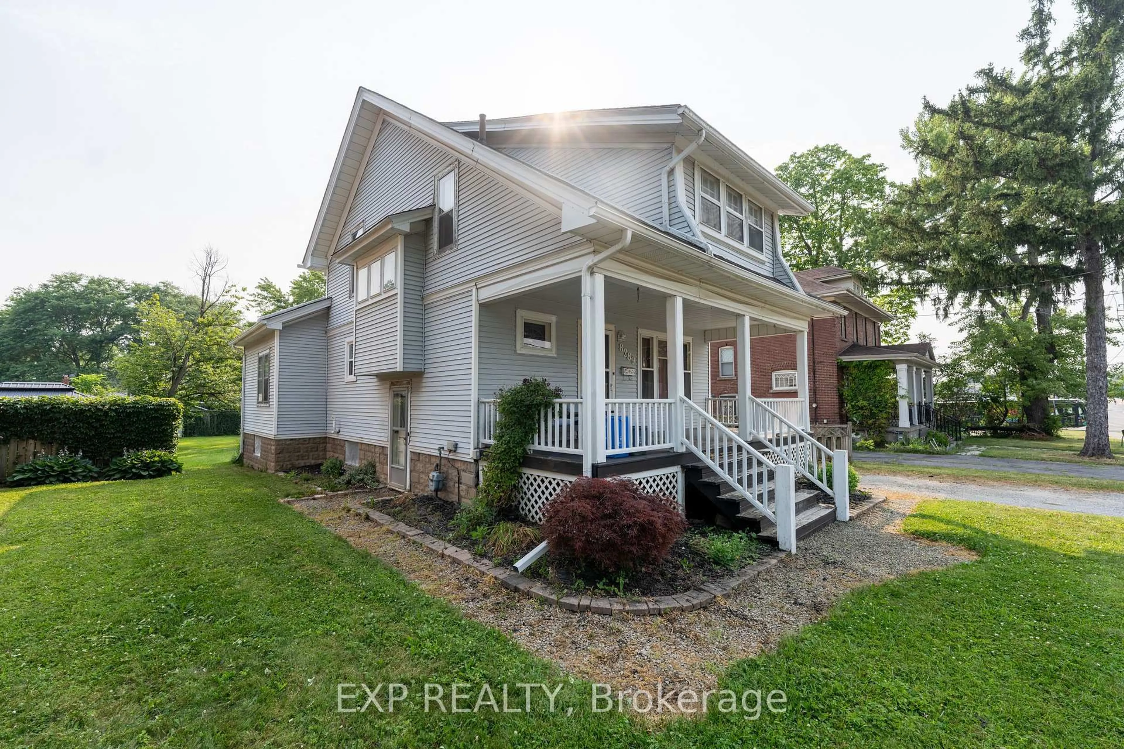 Unknown for 8289 Willoughby Dr, Niagara Falls Ontario L2G 6X4