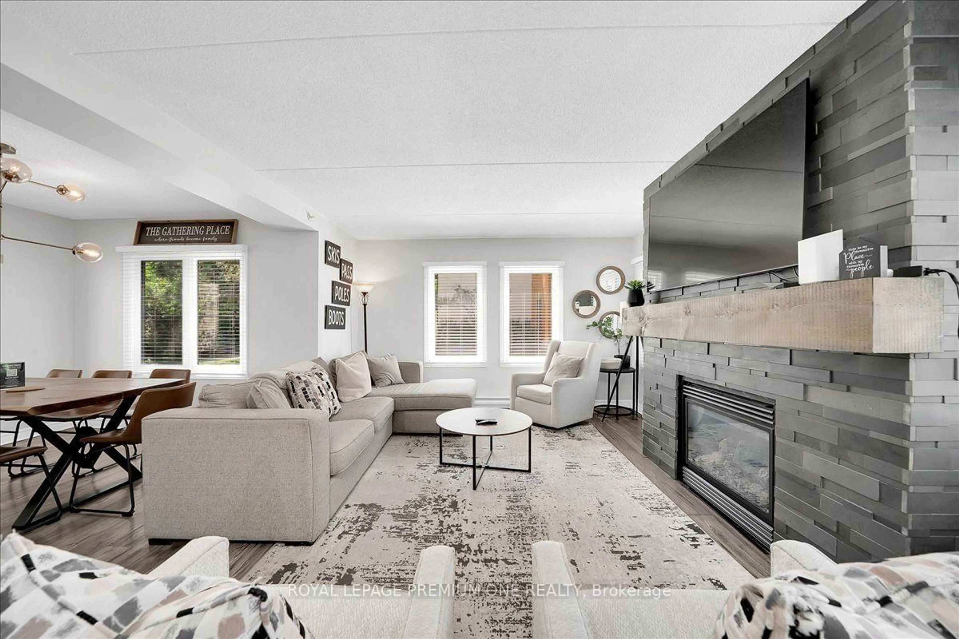 Living room with furniture, unknown for 169 Jozo Weider Blvd Blvd #118, Blue Mountains Ontario L9Y 0P7