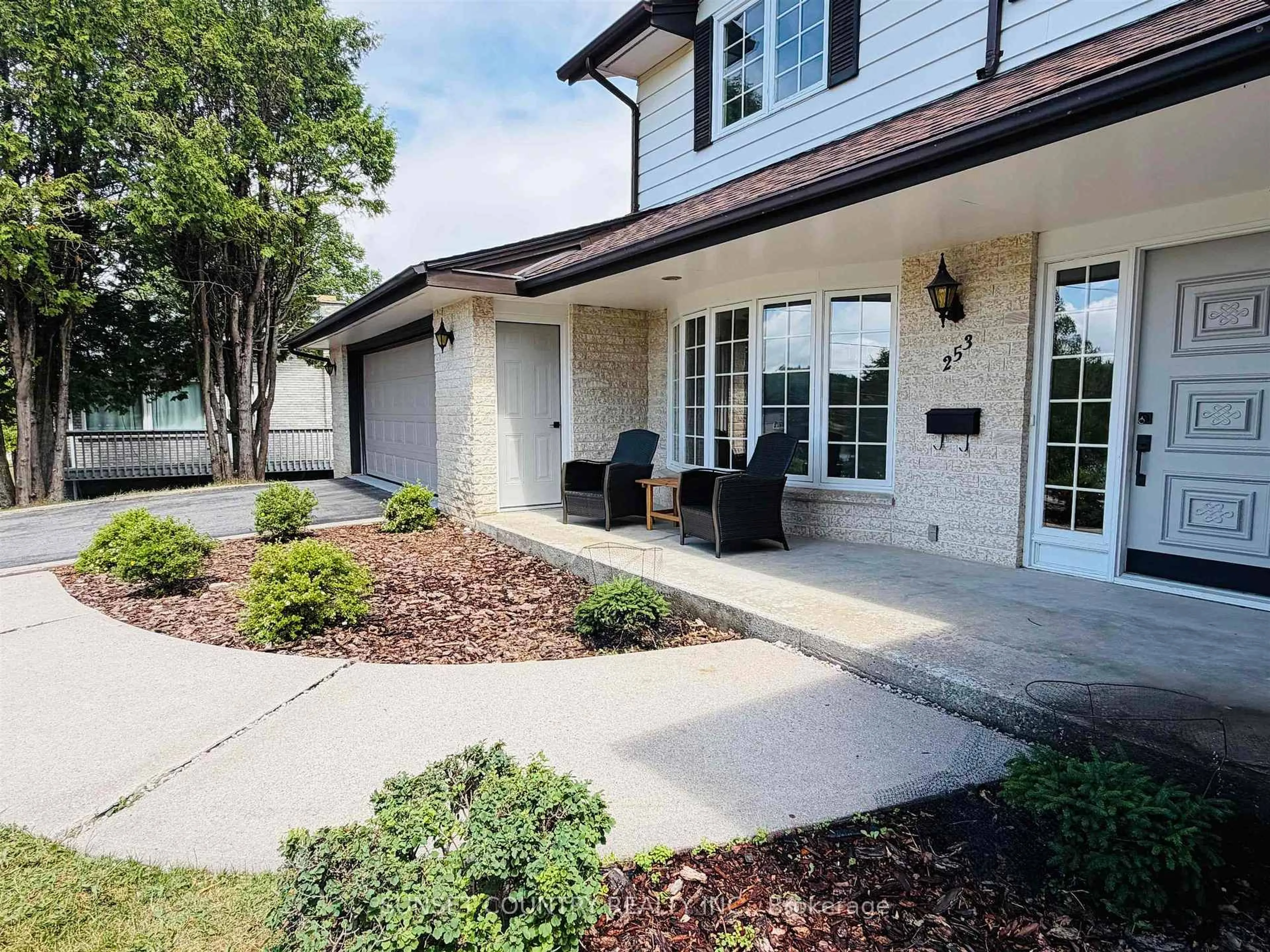 Home with brick exterior material, street for 253 Riverview Dr, Dryden Ontario P8N 1W7