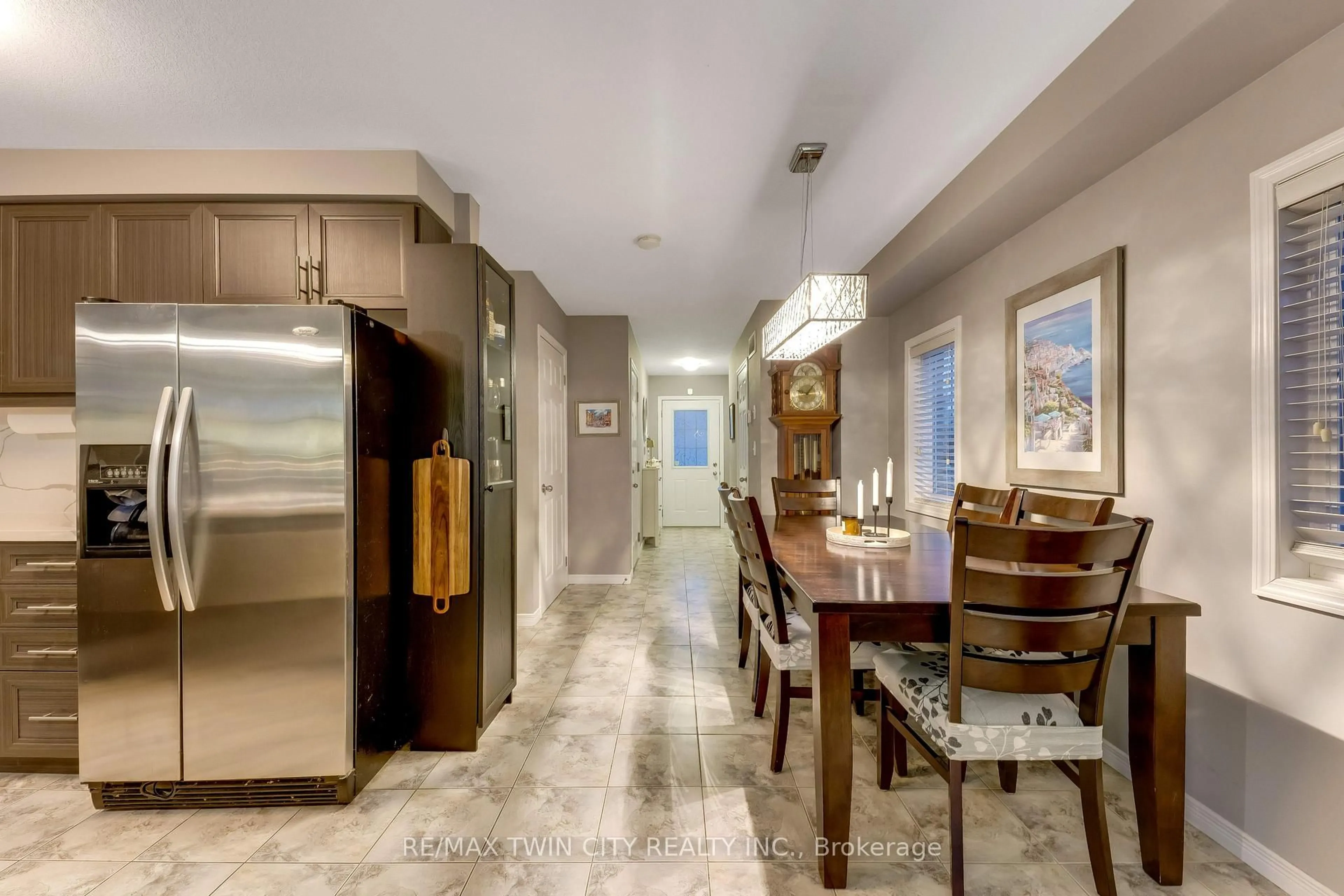 Dining room, ceramic/tile floor for 168 Miatland St, Kitchener Ontario N2R 0C3