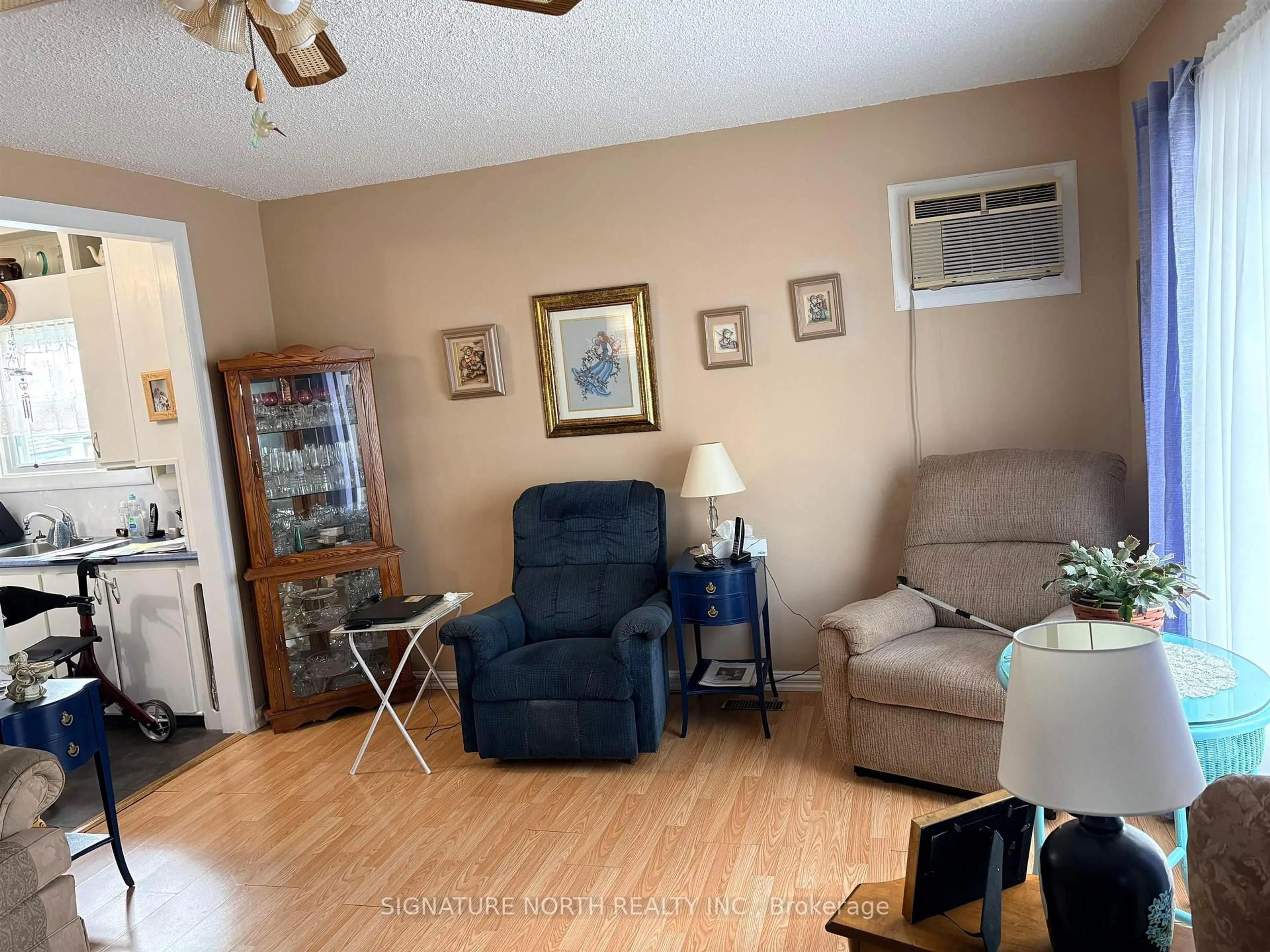 A pic of a room for 1320 Wallbridge Ave, Thunder Bay Ontario P7E 3K8