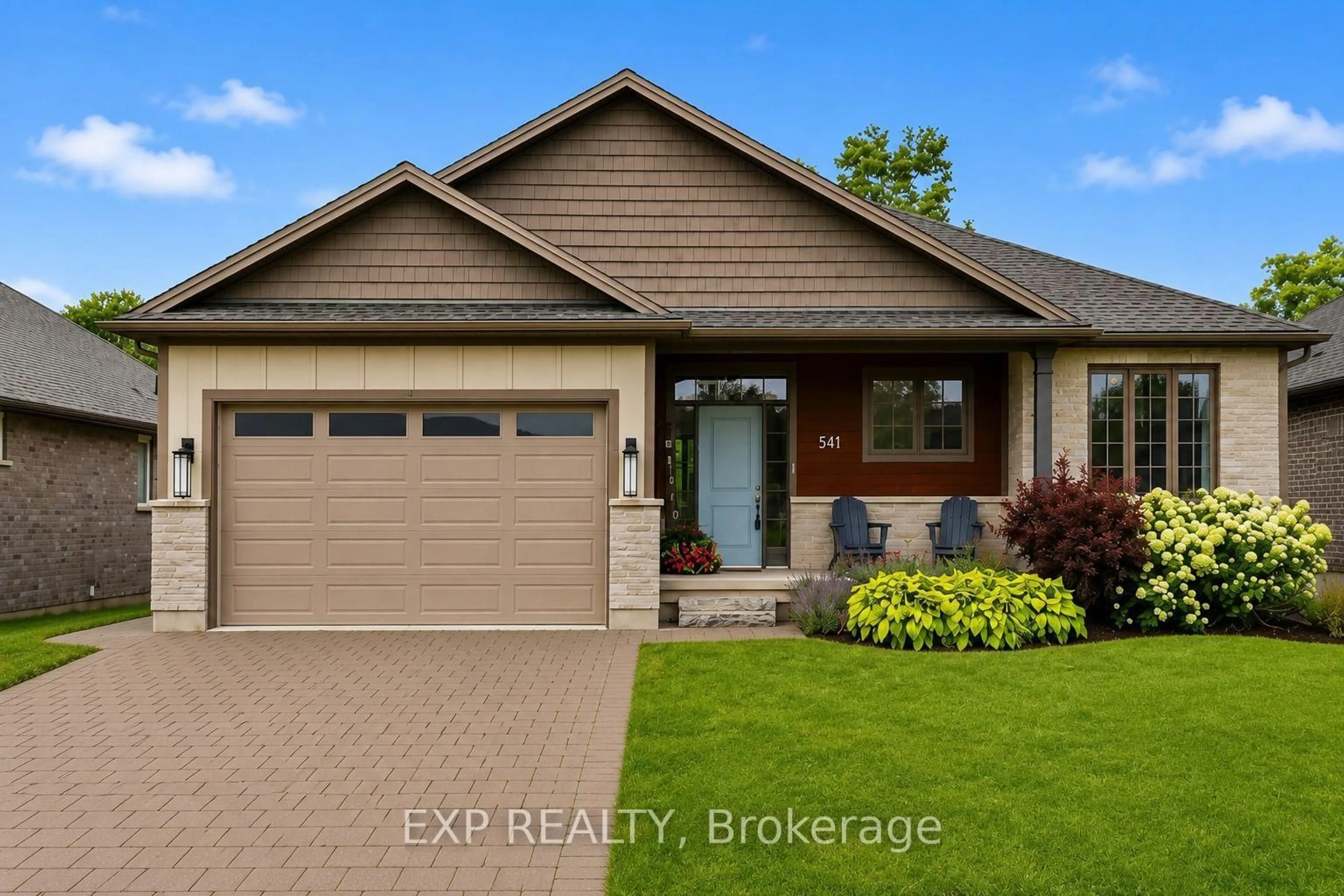 Home with brick exterior material, street for 541 Bennett Cres, Strathroy-Caradoc Ontario N0L 1W0