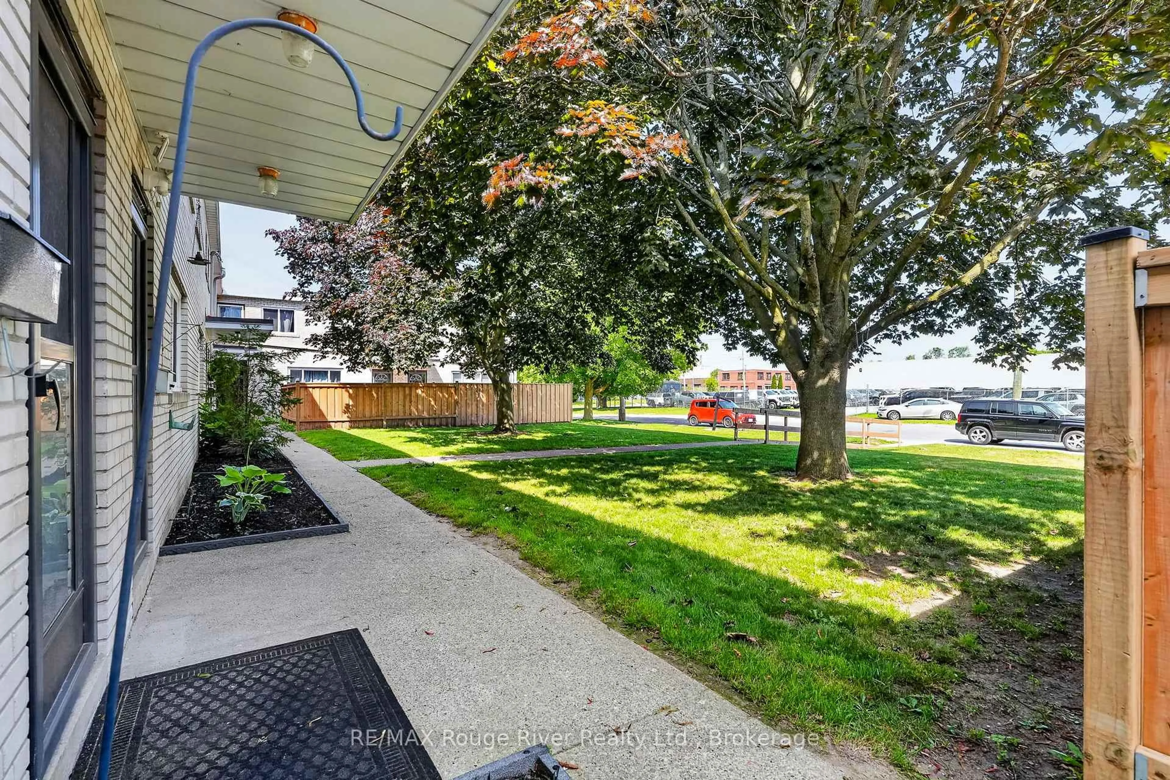 Patio, water/lake/river/ocean view for 137 Furnace St #8, Cobourg Ontario K9A 2E5