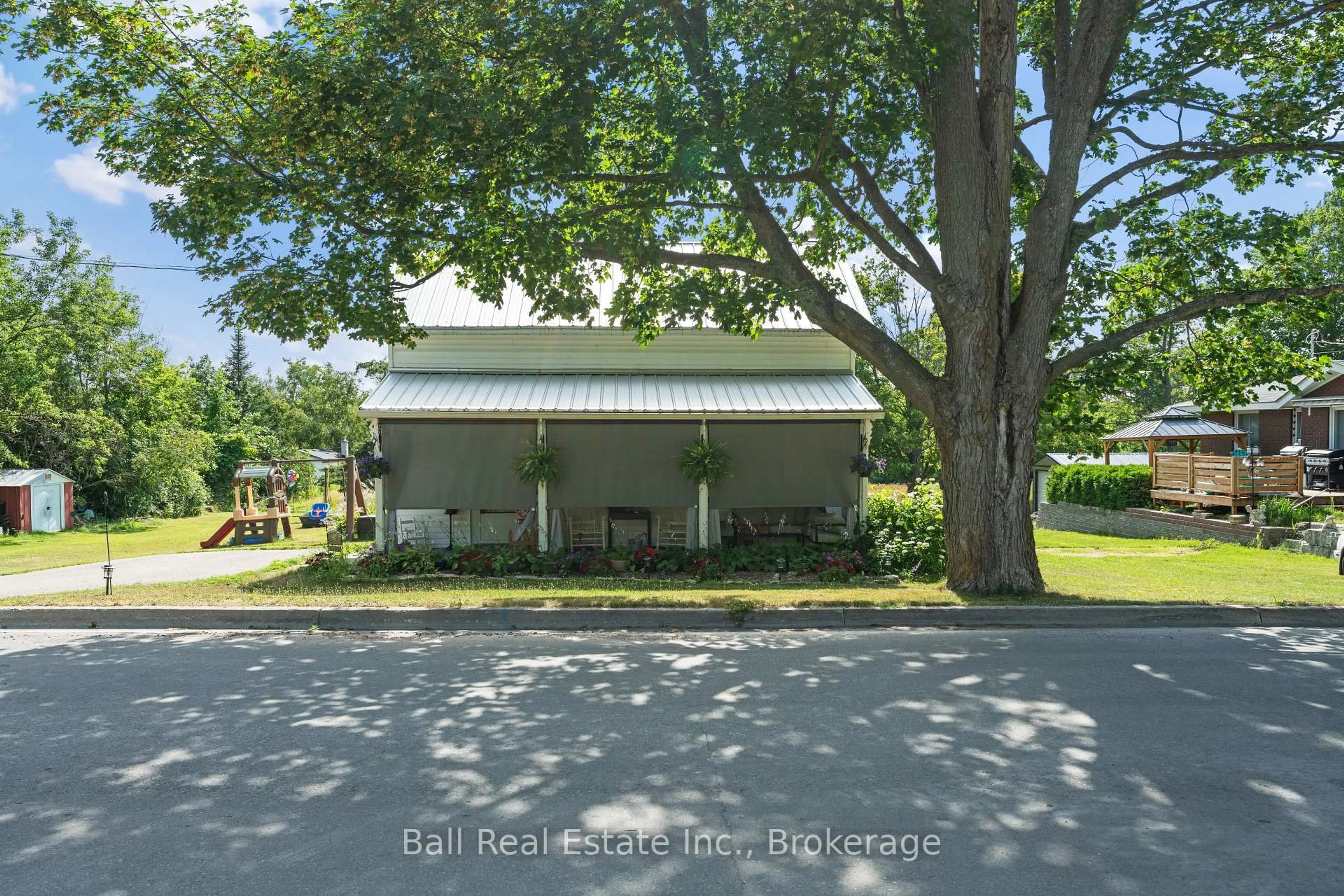 Unknown for 27 Prospect St, Selwyn Ontario K0L 2H0
