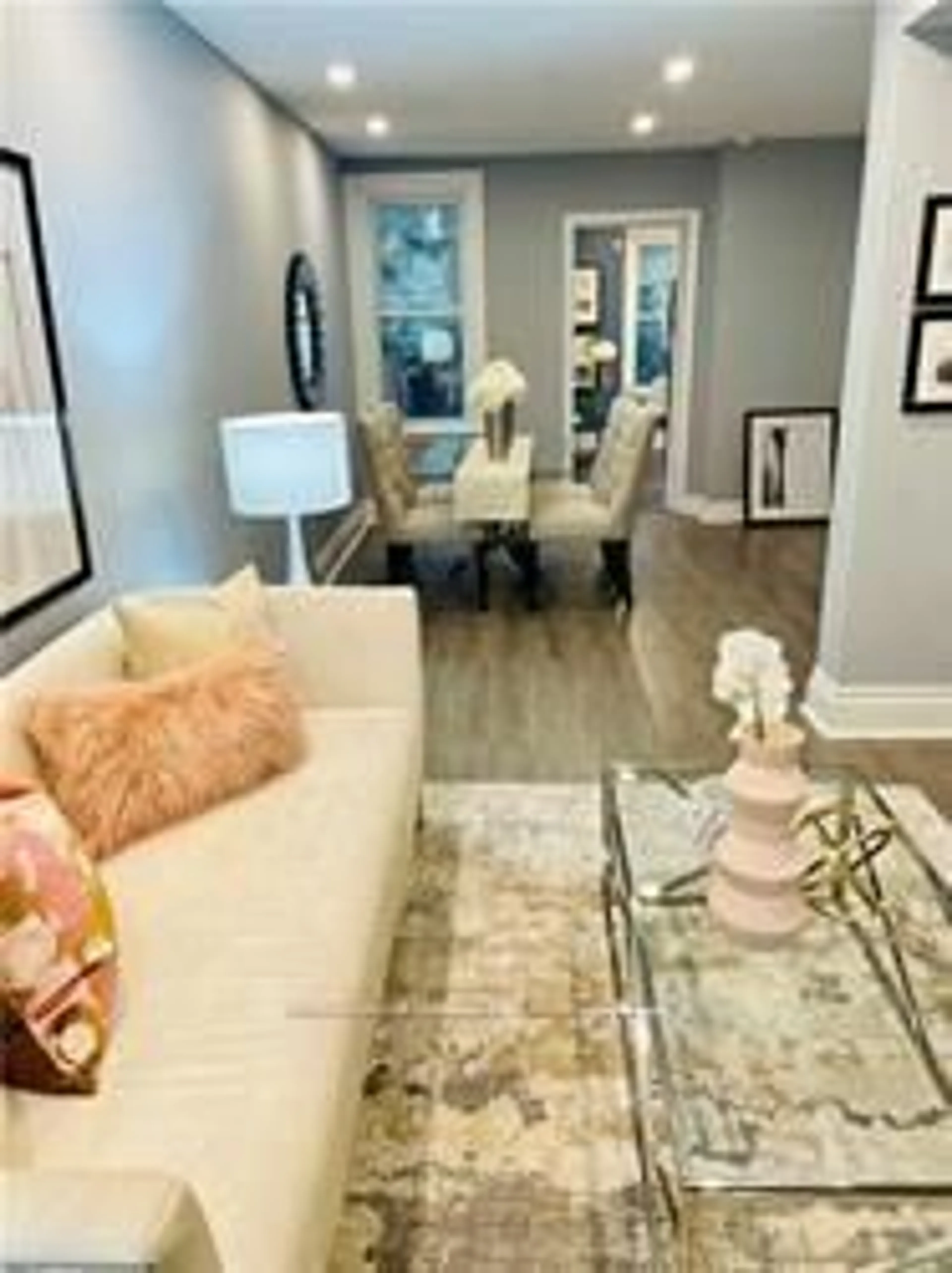 Living room with furniture, unknown for 123 Lottridge St, Hamilton Ontario L8L 6V3