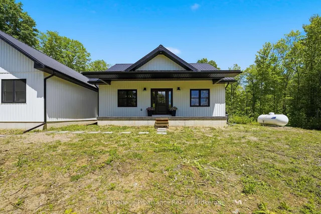 293 Douglas Rd, Madoc 3