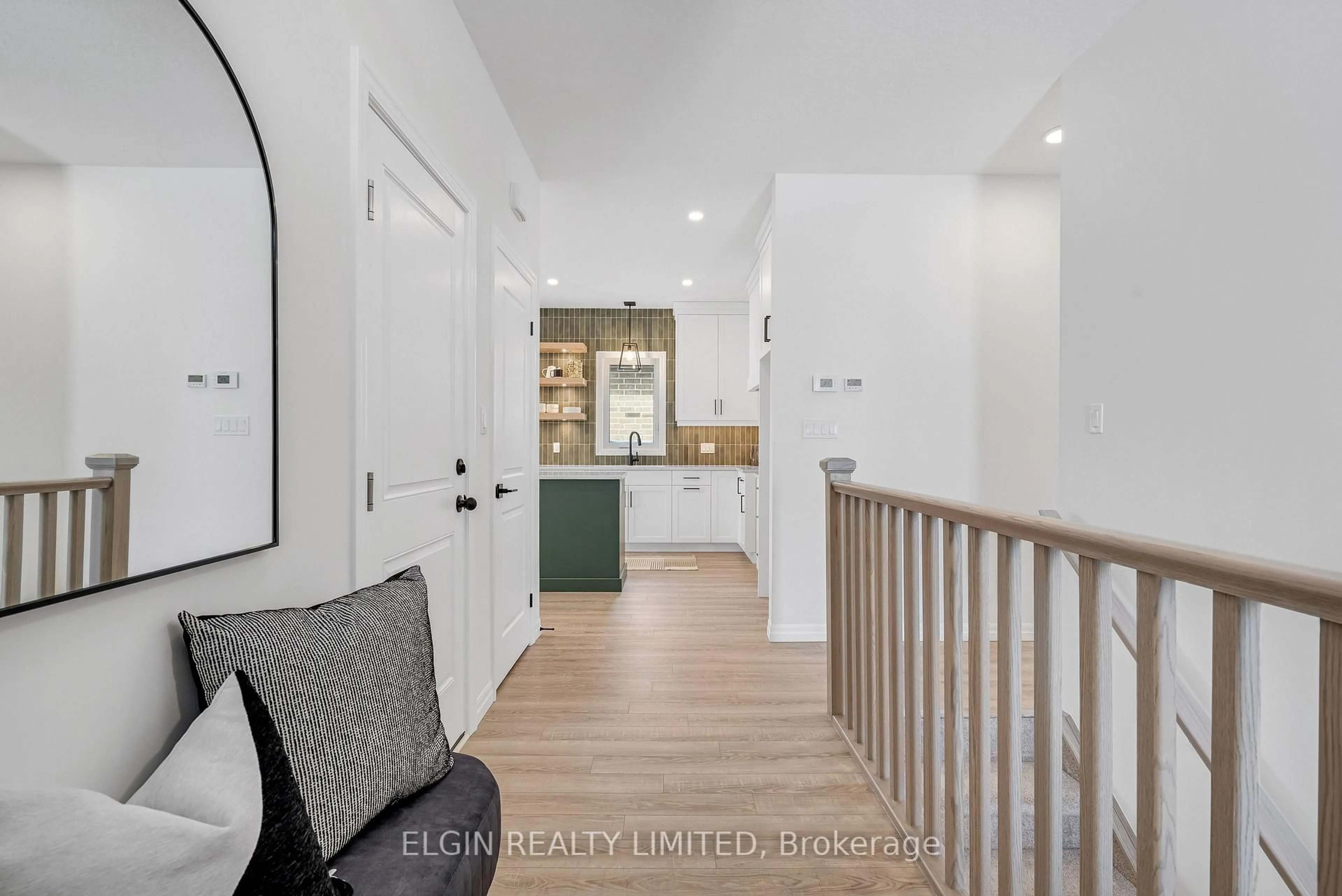 Indoor entryway for 58 Braun Ave, Tillsonburg Ontario N4G 0K4