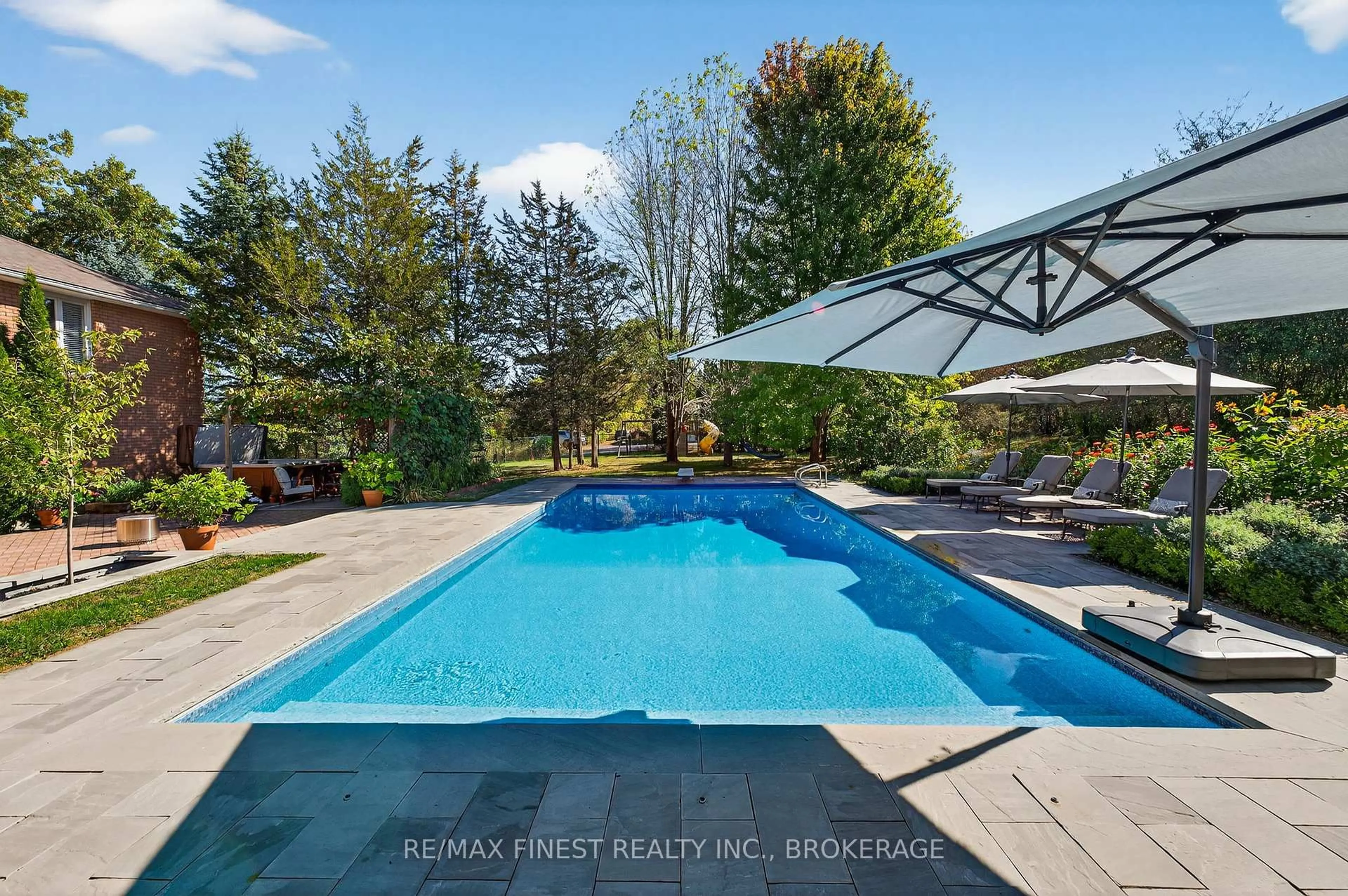 Pool for 1548 County Road 9, Greater Napanee Ontario K7R 0E5
