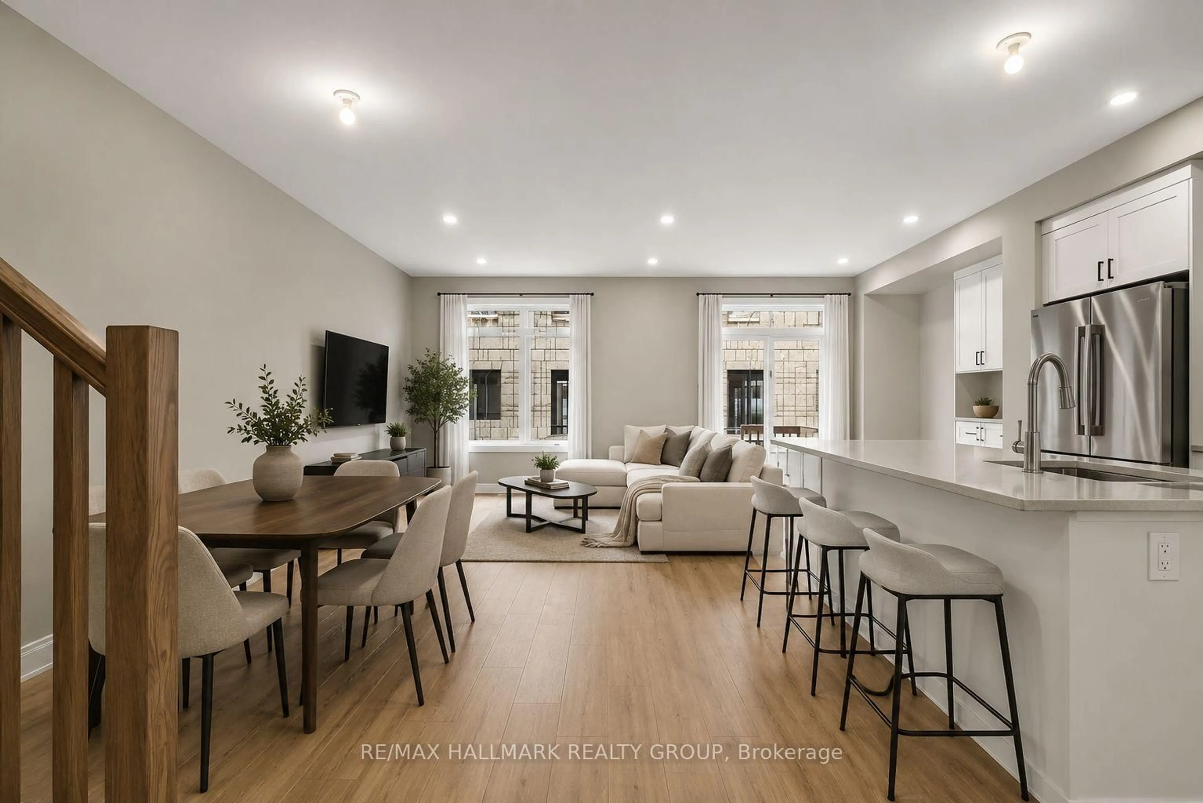 Open concept kitchen, unknown for 572 Roundhouse Cres, Ottawa Ontario K2S 1K4