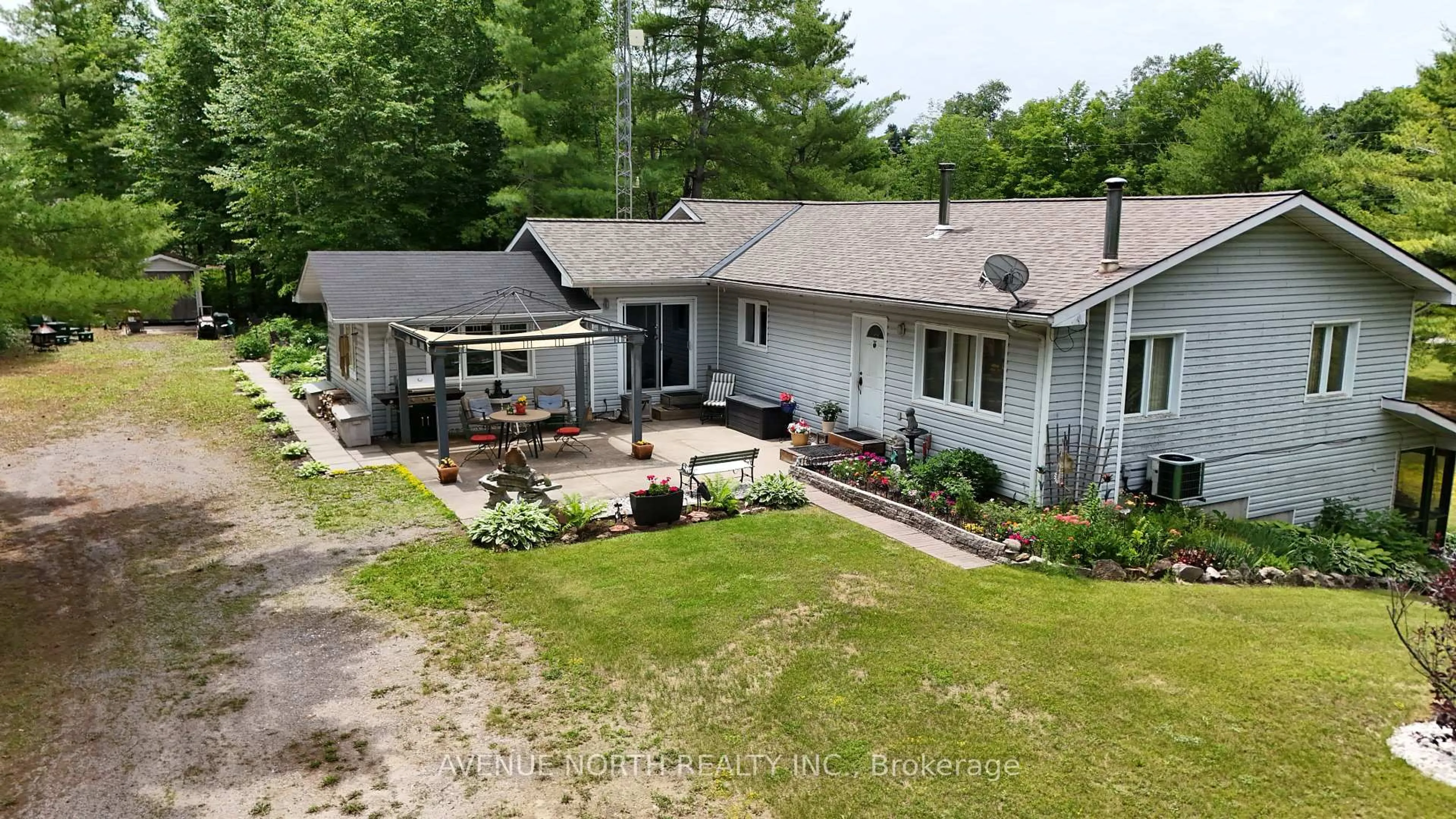 A pic from outside/outdoor area/front of a property/back of a property/a pic from drone, unknown for 4645 Scotch Line, Perth Ontario K7H 3C5