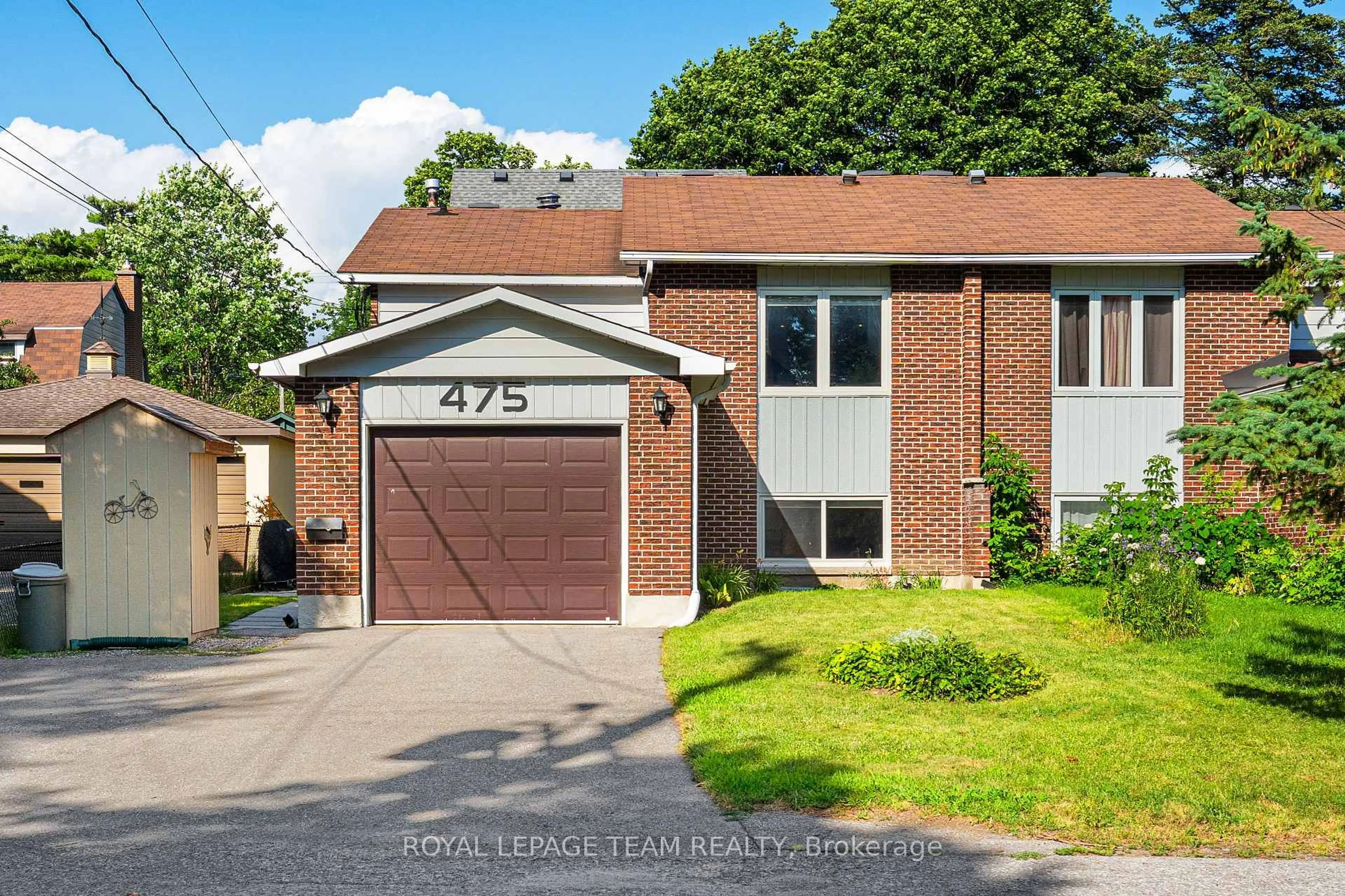 Home with brick exterior material, street for 475 MELBOURNE Ave, Ottawa Ontario K2A 1W4