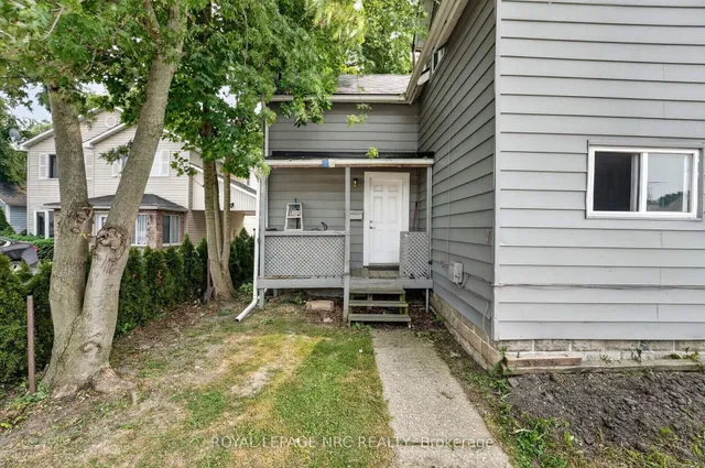 231-233 Jarvis St, Fort Erie 5