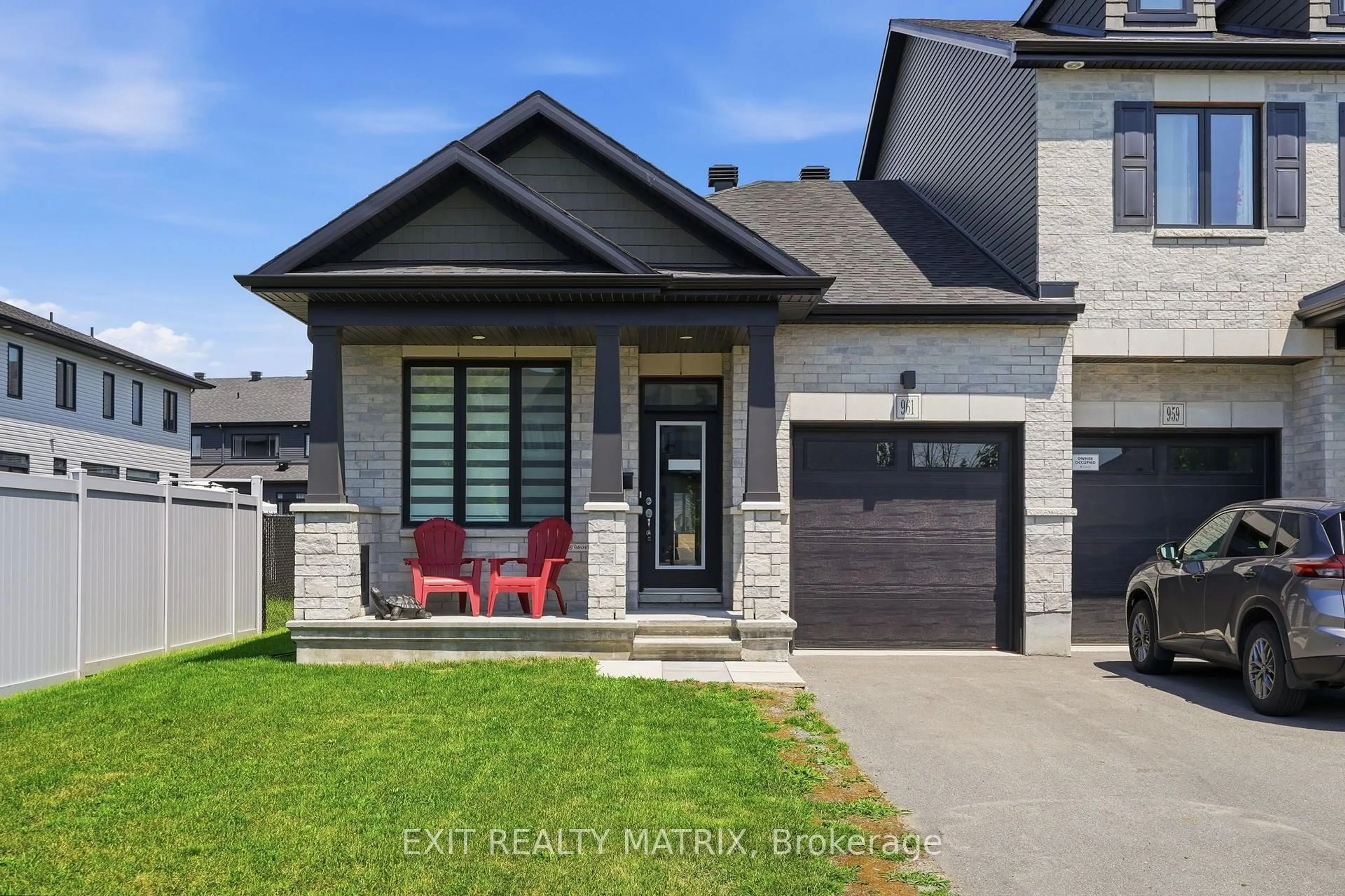 Home with brick exterior material, street for 961 COLOGNE St, Russell Ontario K0A 1W0