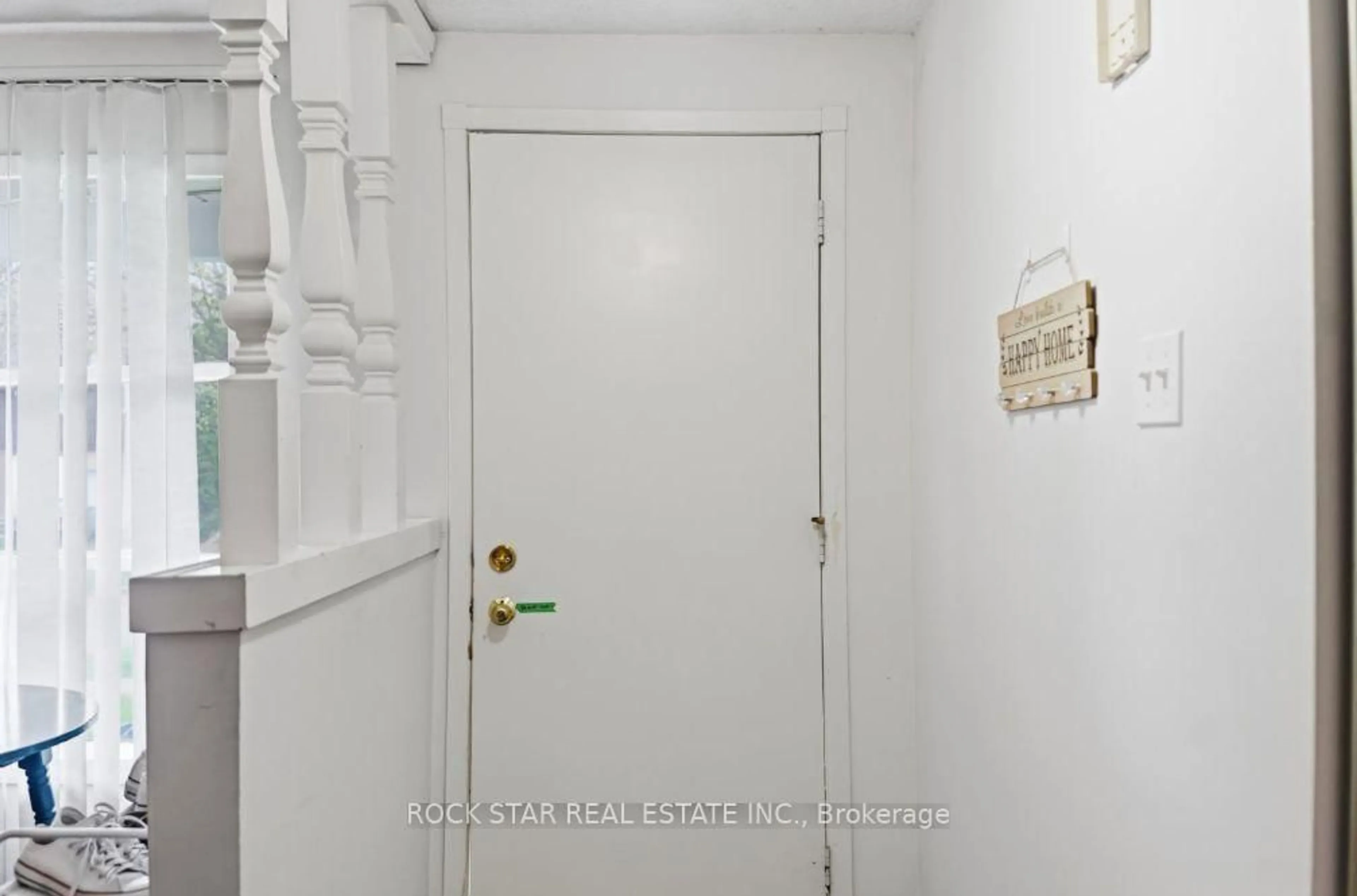 Unknown for 402 Midwood Cres, Waterloo Ontario N2L 5N5