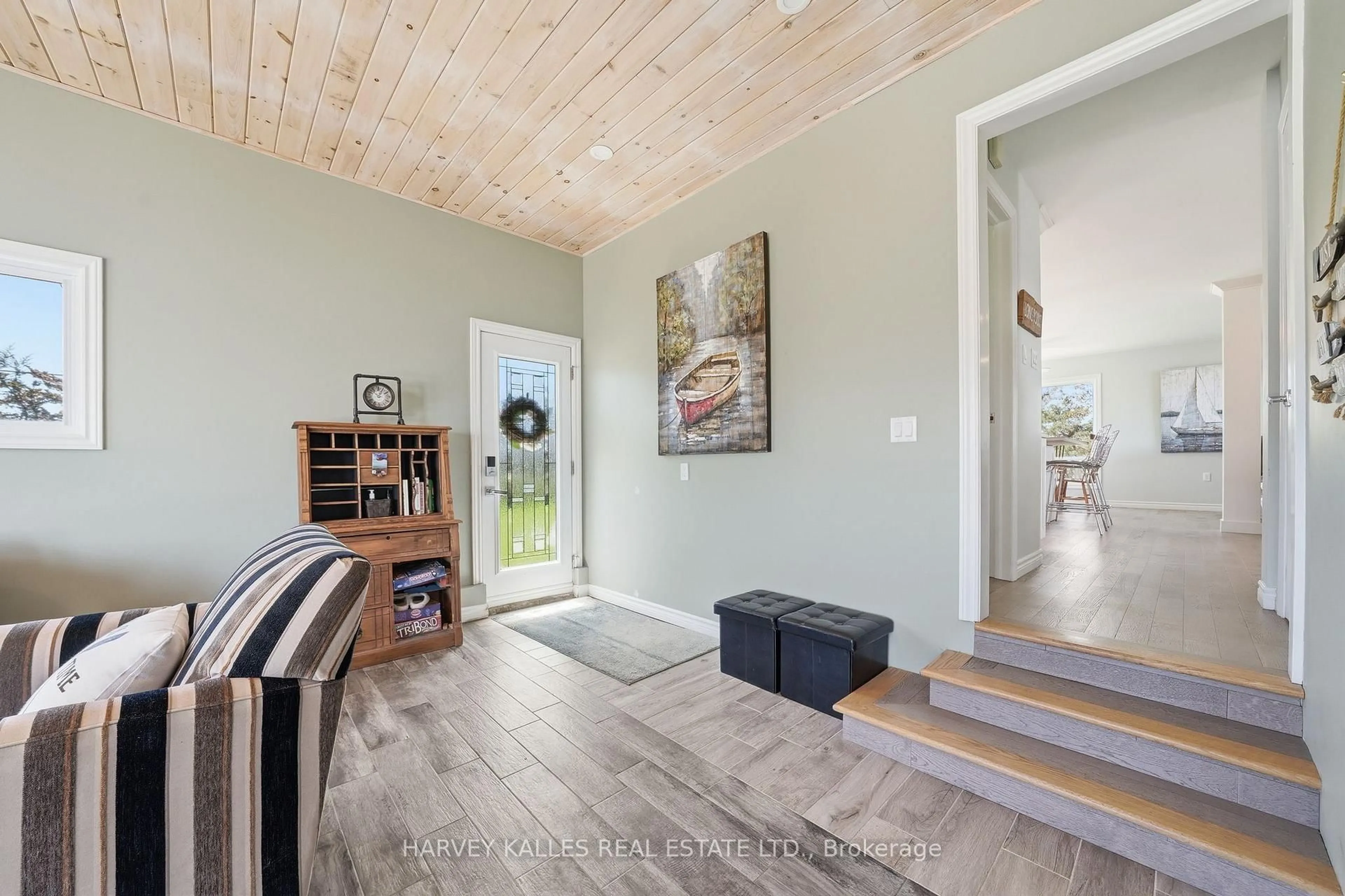 Indoor entryway for 4631 County Rd 13 Rd, Prince Edward County Ontario K0K 2P0