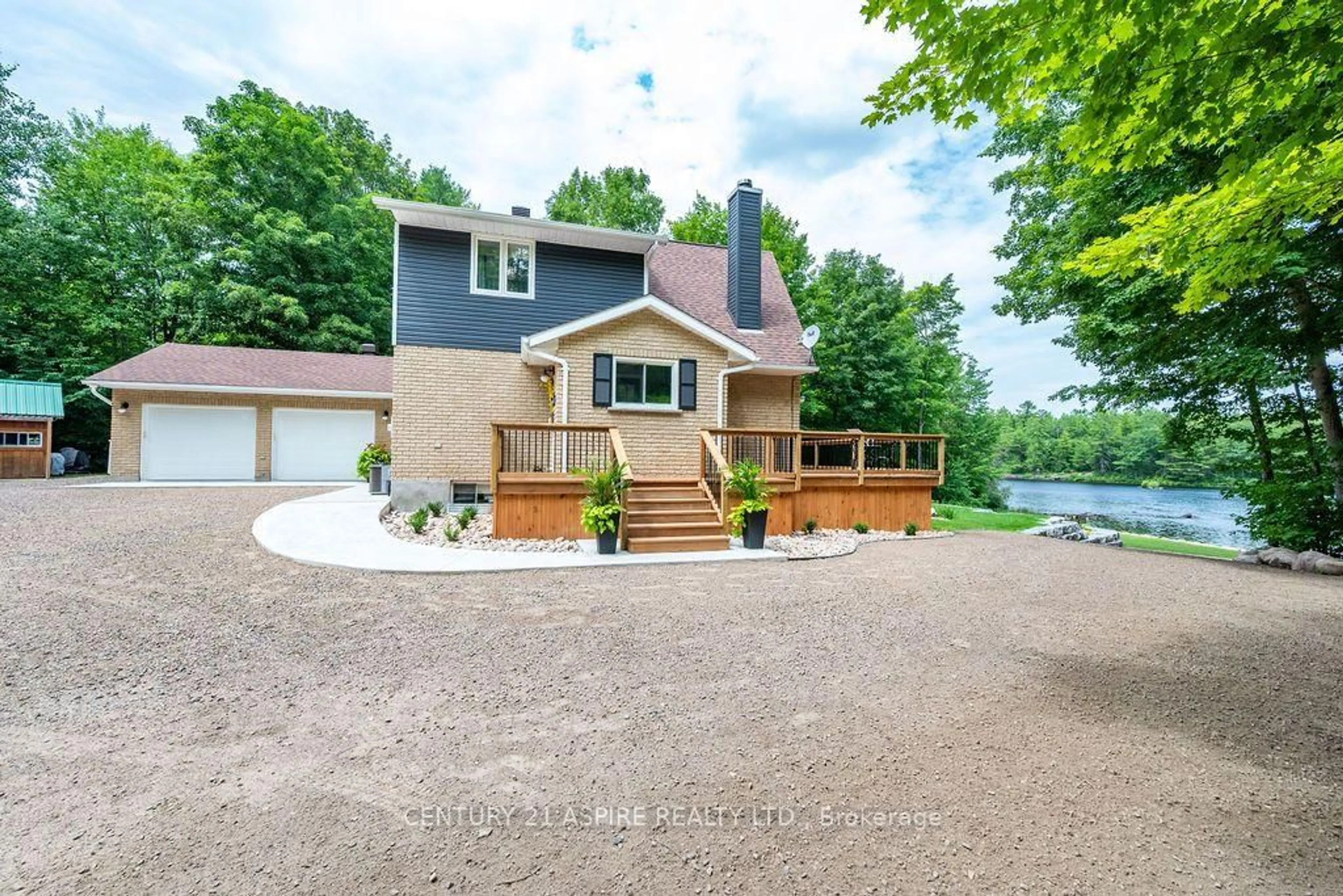 Unknown for 978 Rantz Rd, Petawawa Ontario K8H 2W8