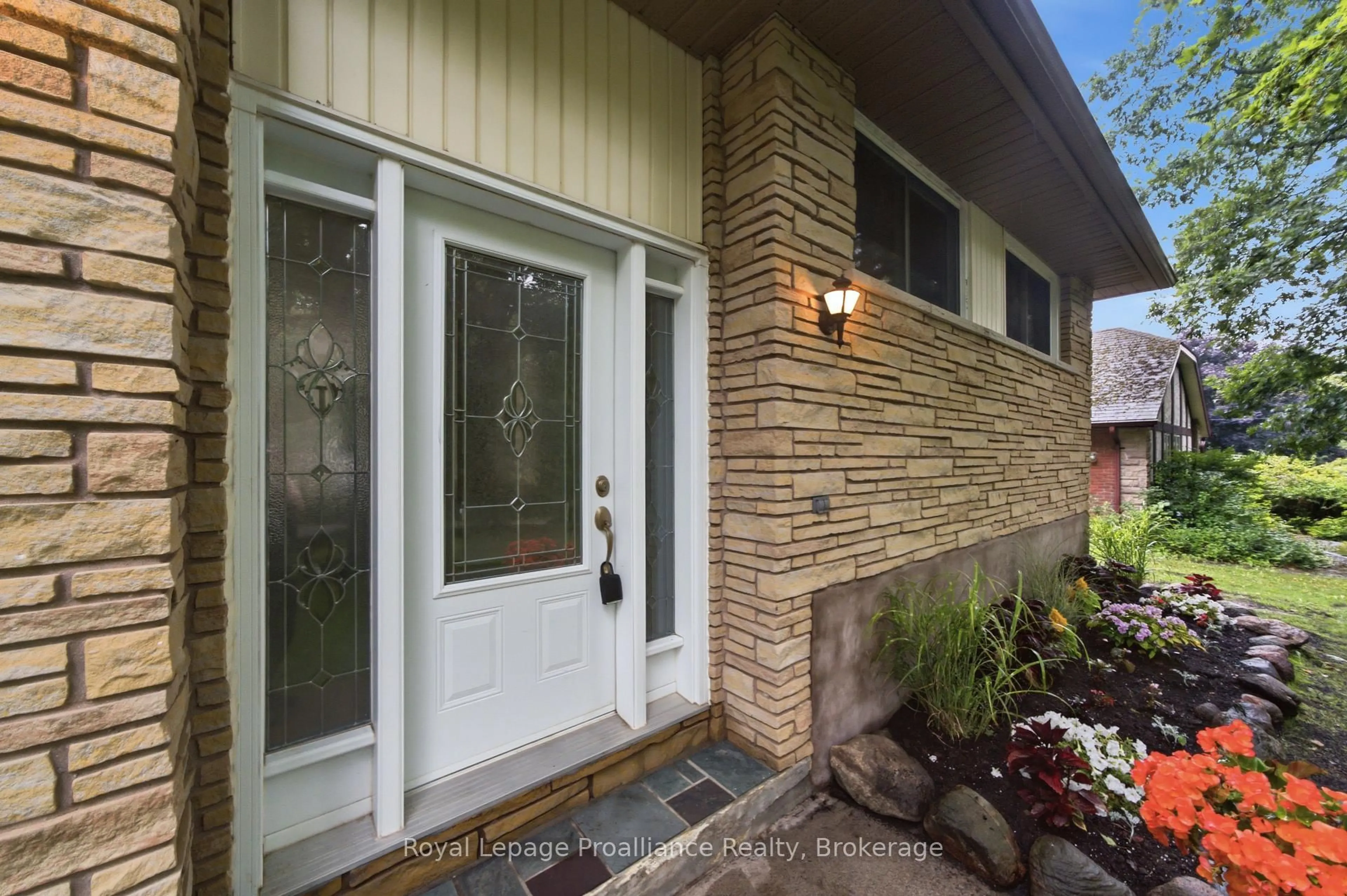 Home with brick exterior material, street for 156 Pinehill Cres, Stirling Ontario K0K 3E0