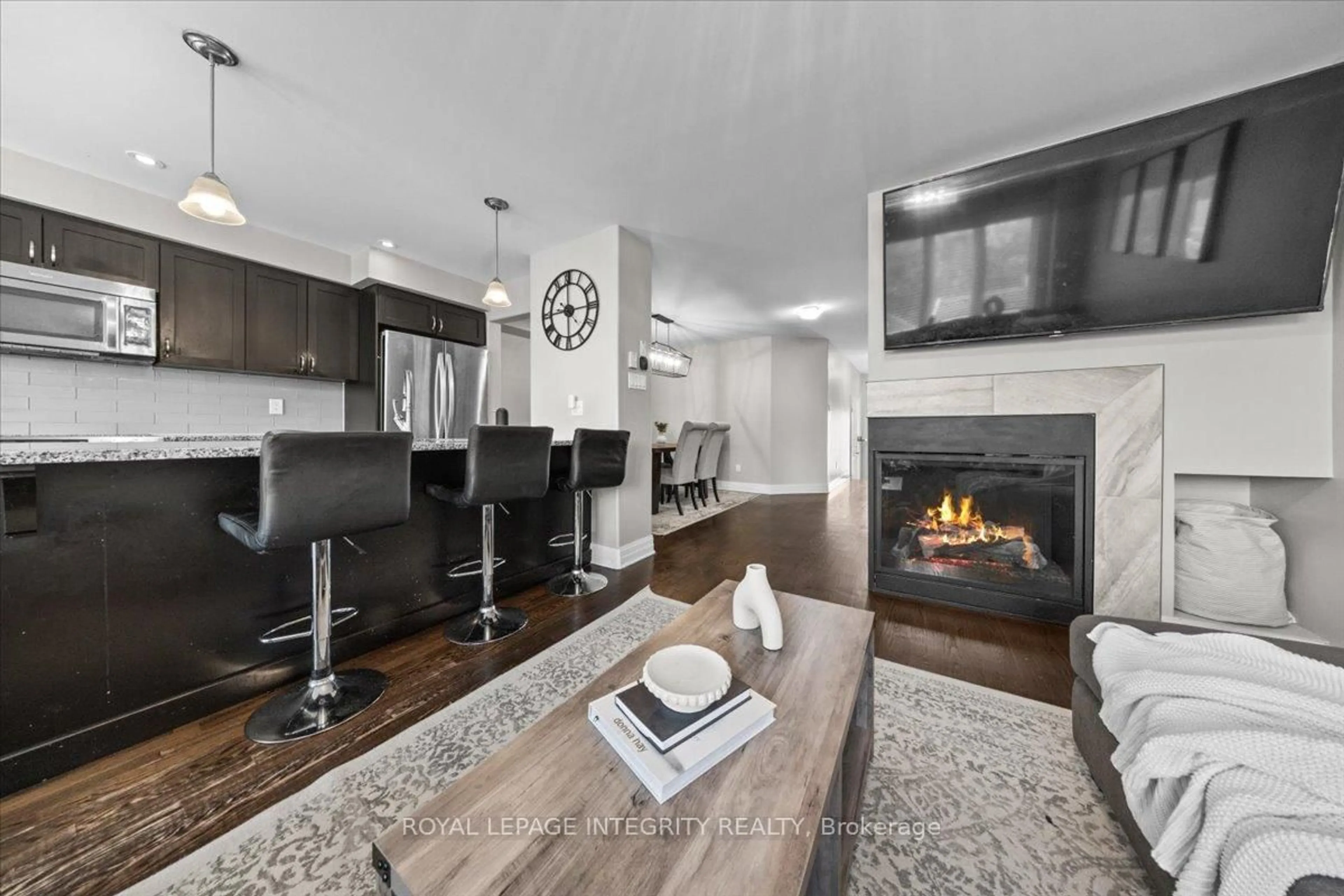 Open concept kitchen, unknown for 154 Woodhurst Cres, Stittsville Ontario K2S 0T5