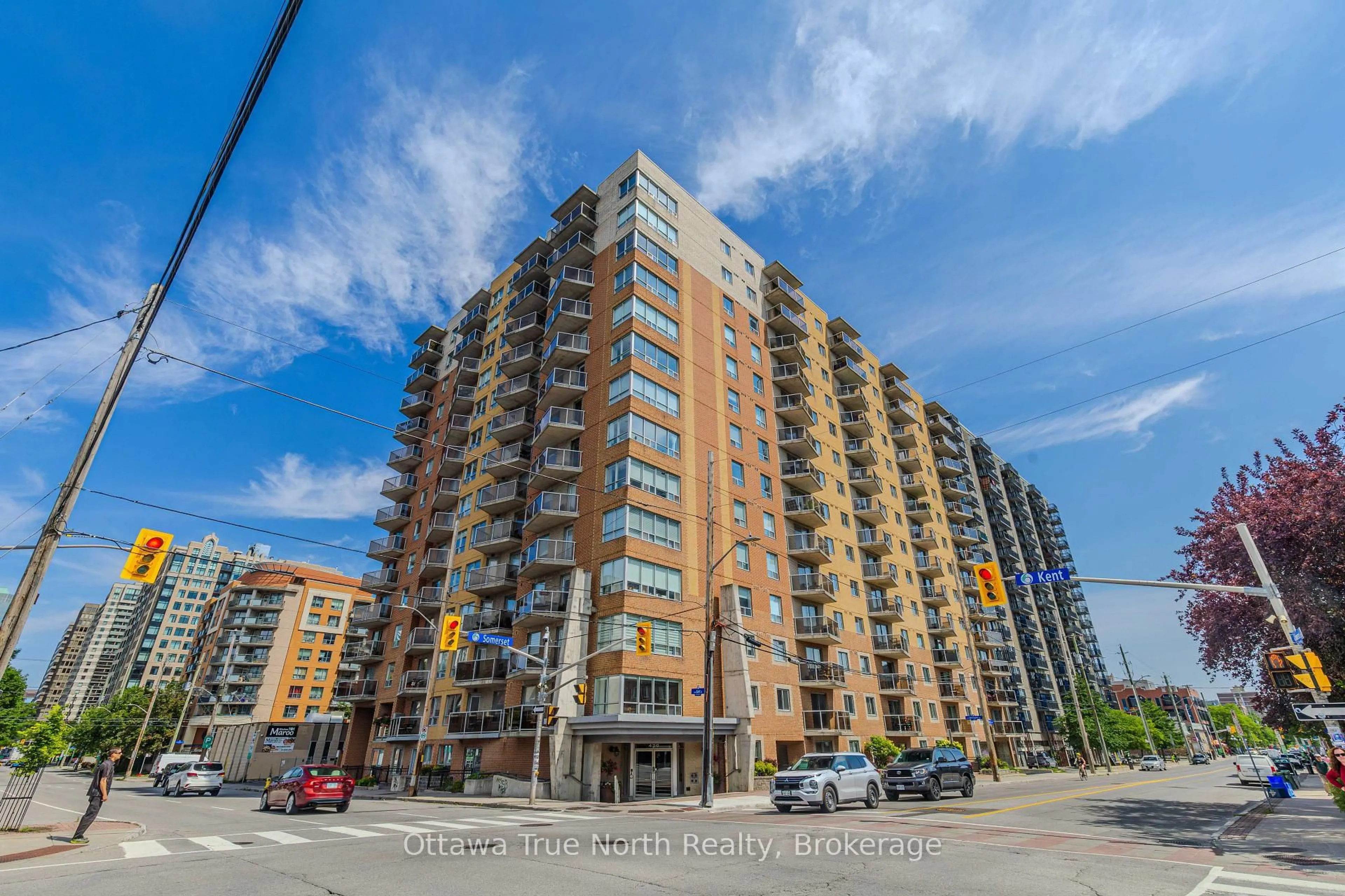 A pic from outside/outdoor area/front of a property/back of a property/a pic from drone, building for 429 Somerset St #507, Ottawa Ontario K2P 2P5
