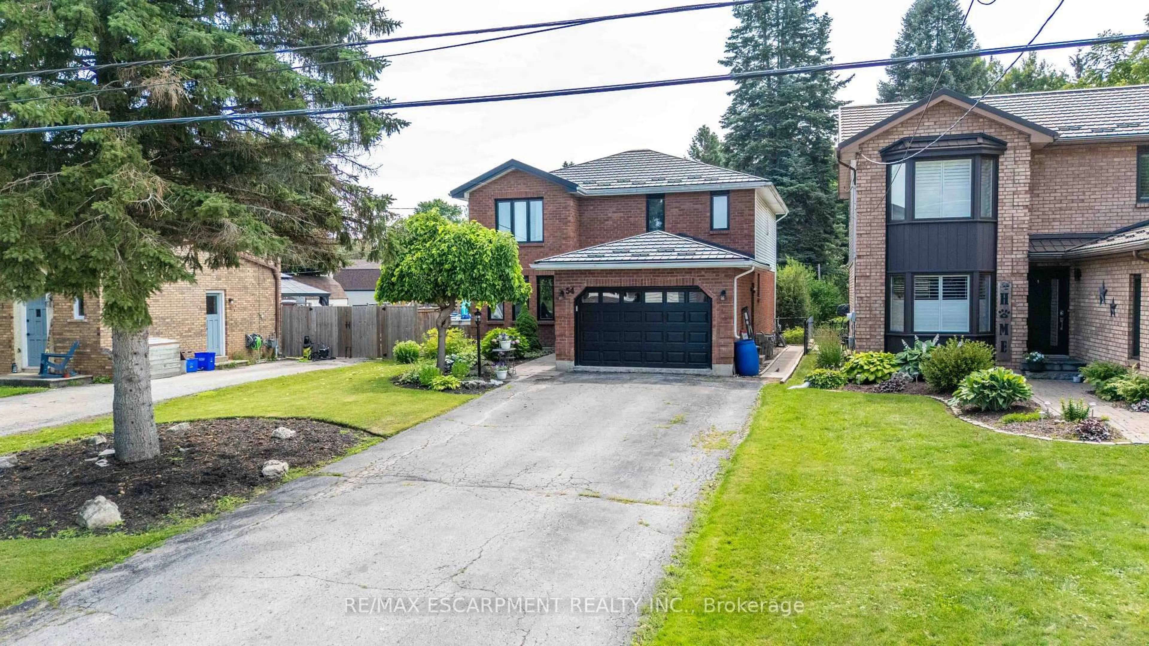 Home with brick exterior material, street for 54 SELKIRK St, Haldimand Ontario N3W 1J4