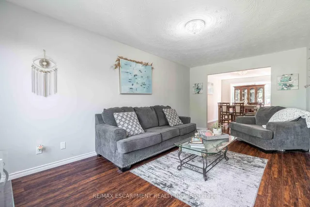 54 SELKIRK St, Haldimand 5